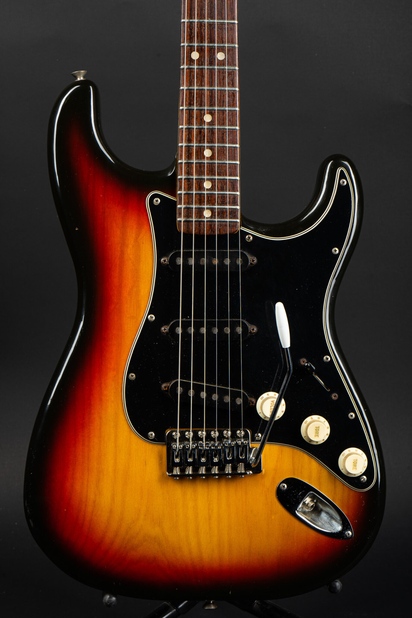 Fender Stratocaster1976年製 サンバースト 1976-Fender-Stratocaster-