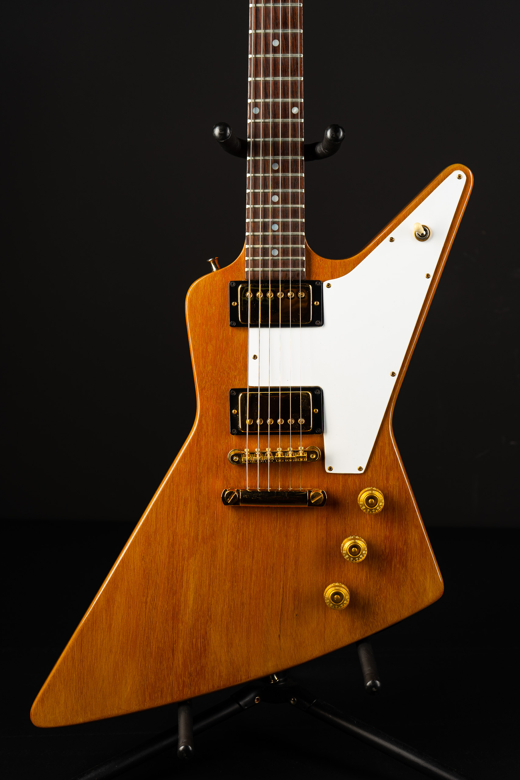 1976 Gibson Explorer – Natural …near mint – GuitarPoint