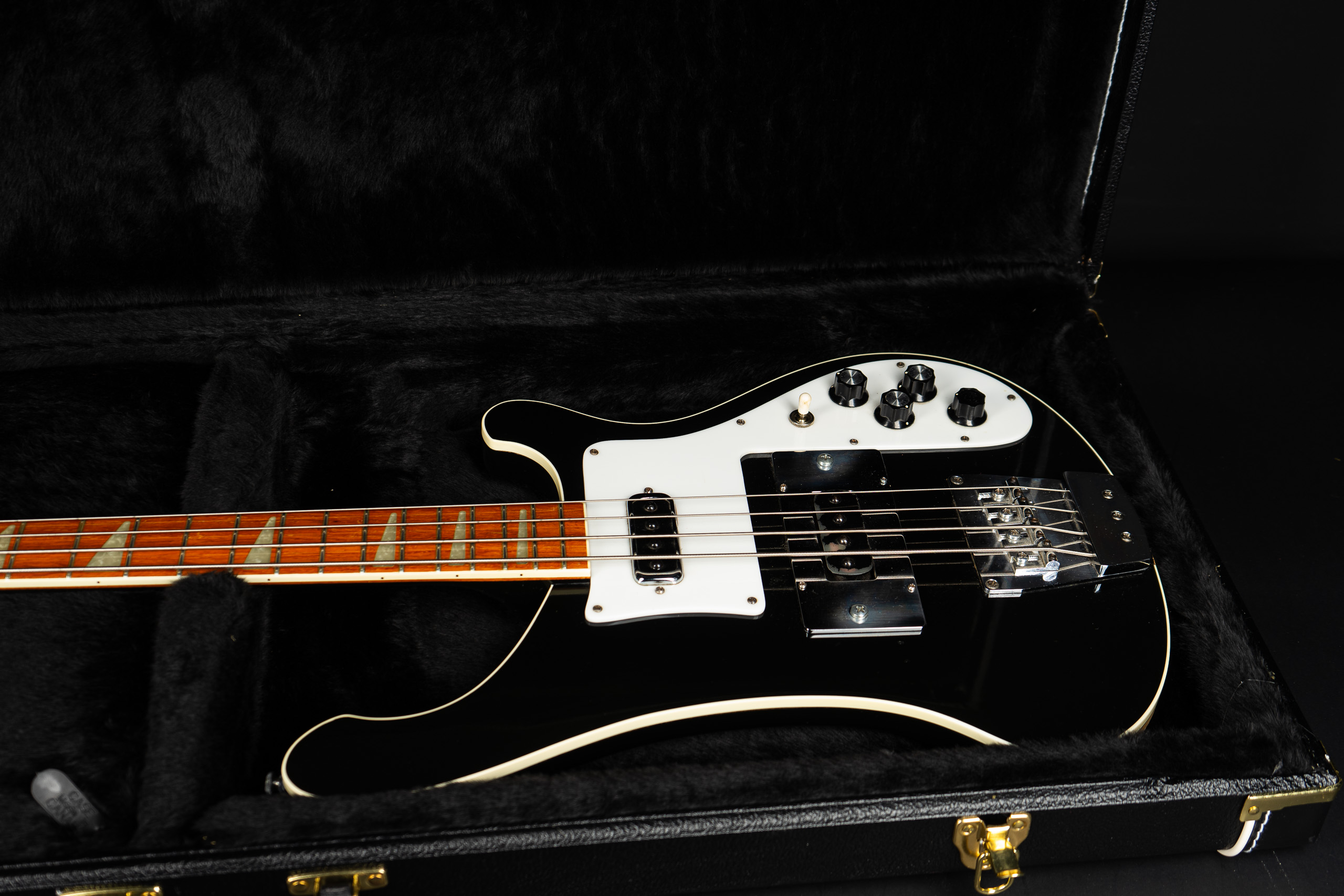 1976 Rickenbacker 4001 Bass - Jetglo - GuitarPoint