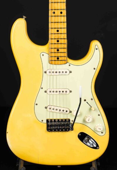 1977 Fender Stratocaster - Olympic White