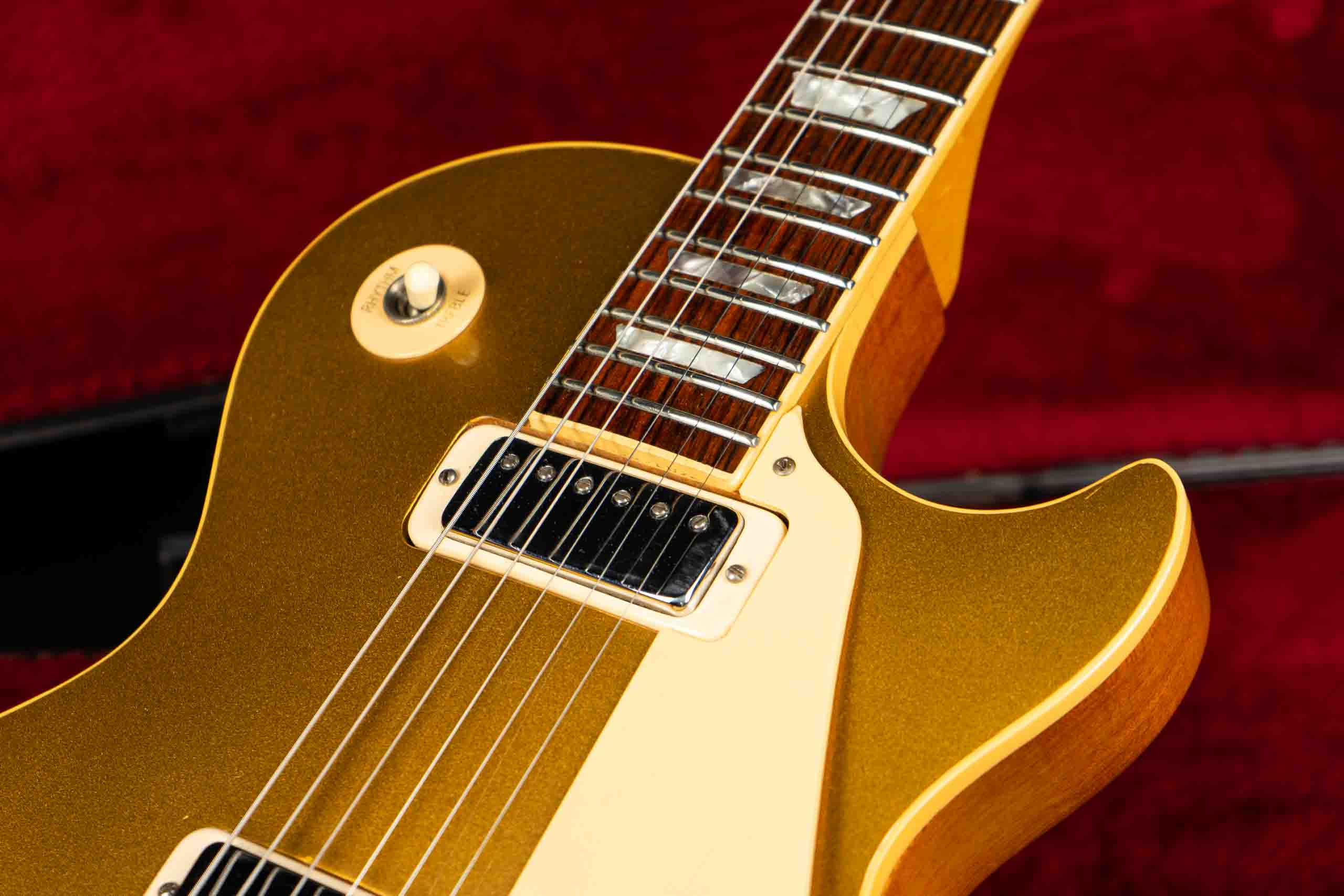 ぽよGibsonLesPaul Deluxe LimitedEdition Gibson Limited Edition Les Paul Studio Deluxe Electric