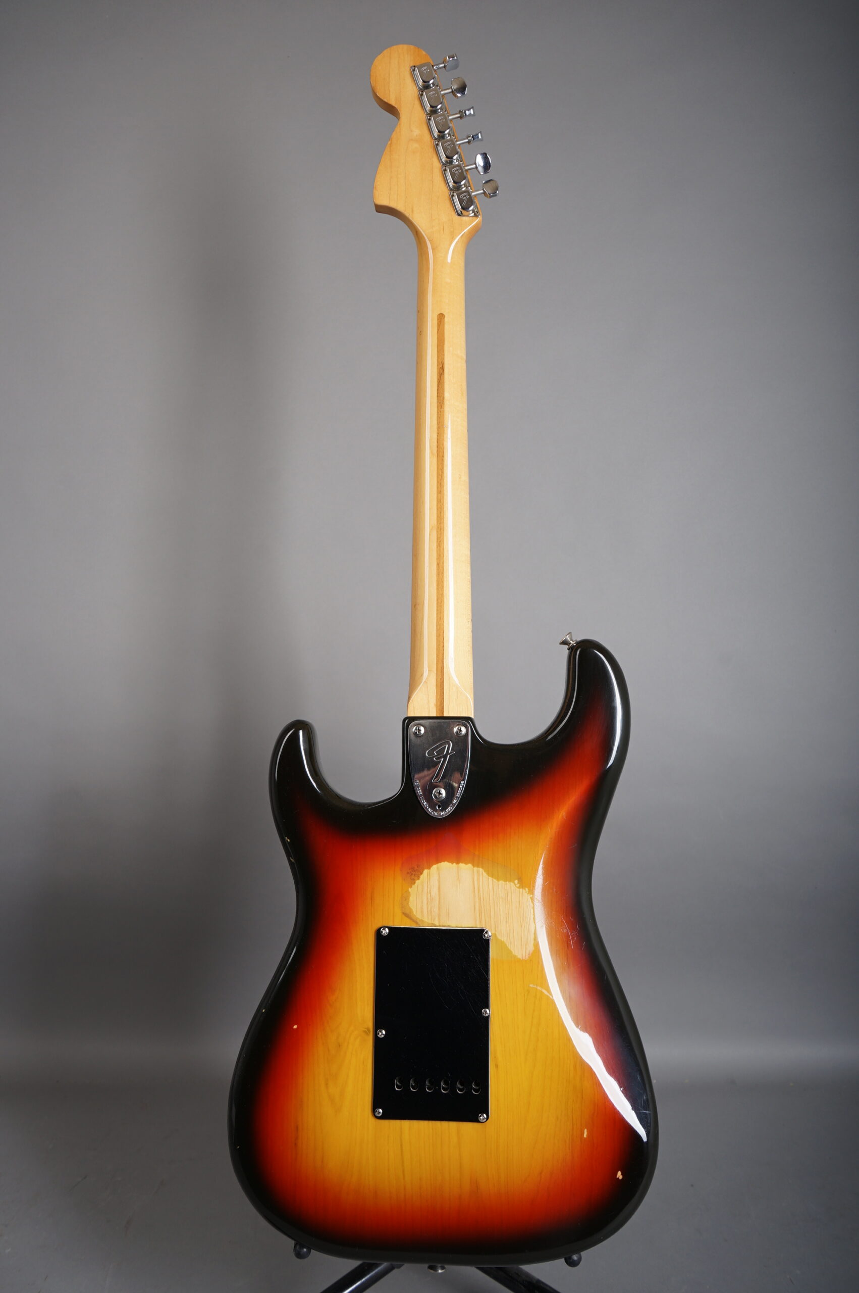 1978 Fender Stratocaster - Sunburst - GuitarPoint