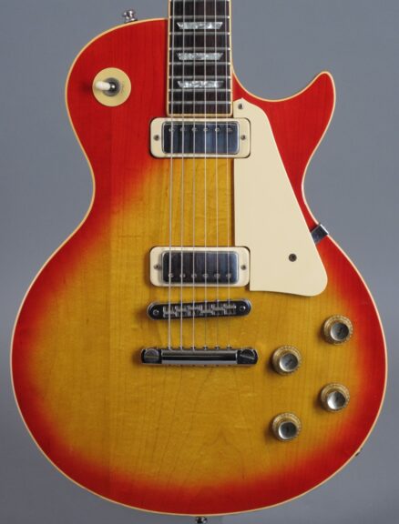 1978 Gibson Les Paul Deluxe - Cherry Sunburst
