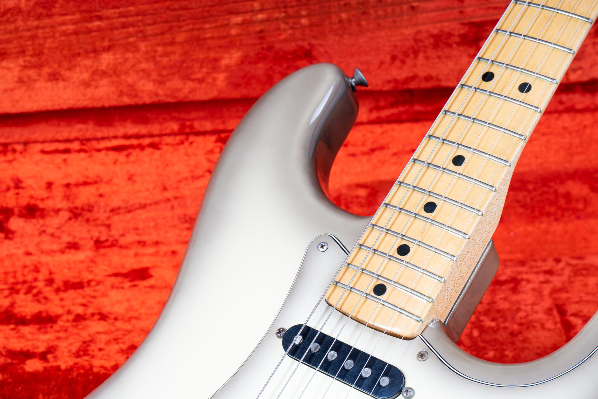 1979 Fender Stratocaster – Antigua – GuitarPoint