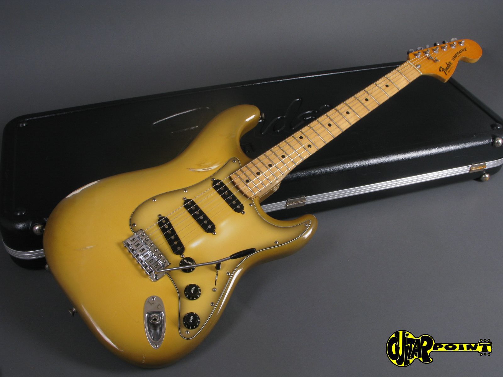 Stratocaster цена. Фендер стратокастер 1979. Фендер стратокастер 1978. Fender 120. Фендер стратокастер оранжевый.