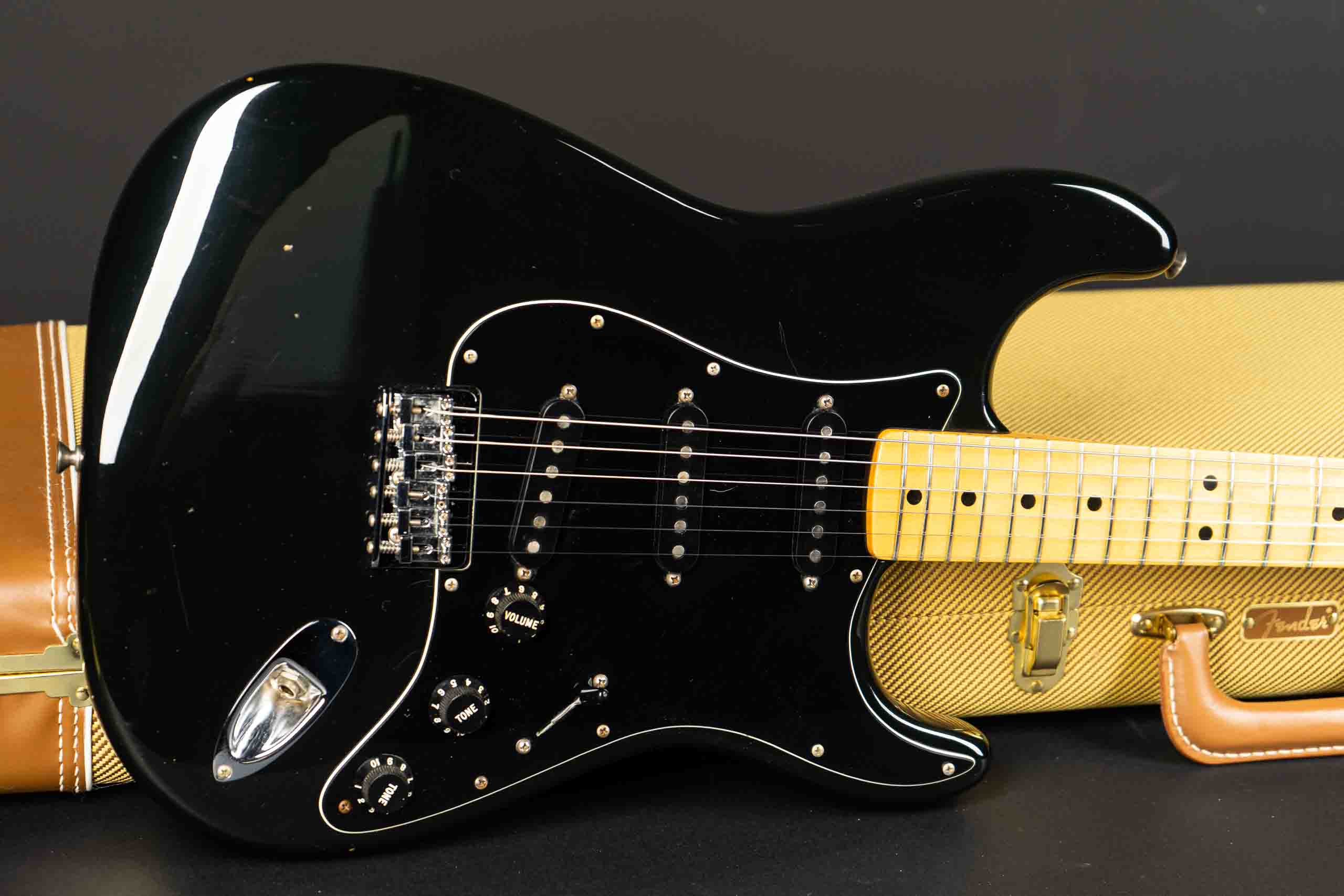 1979 Fender Stratocaster Hardtail - Black - GuitarPoint