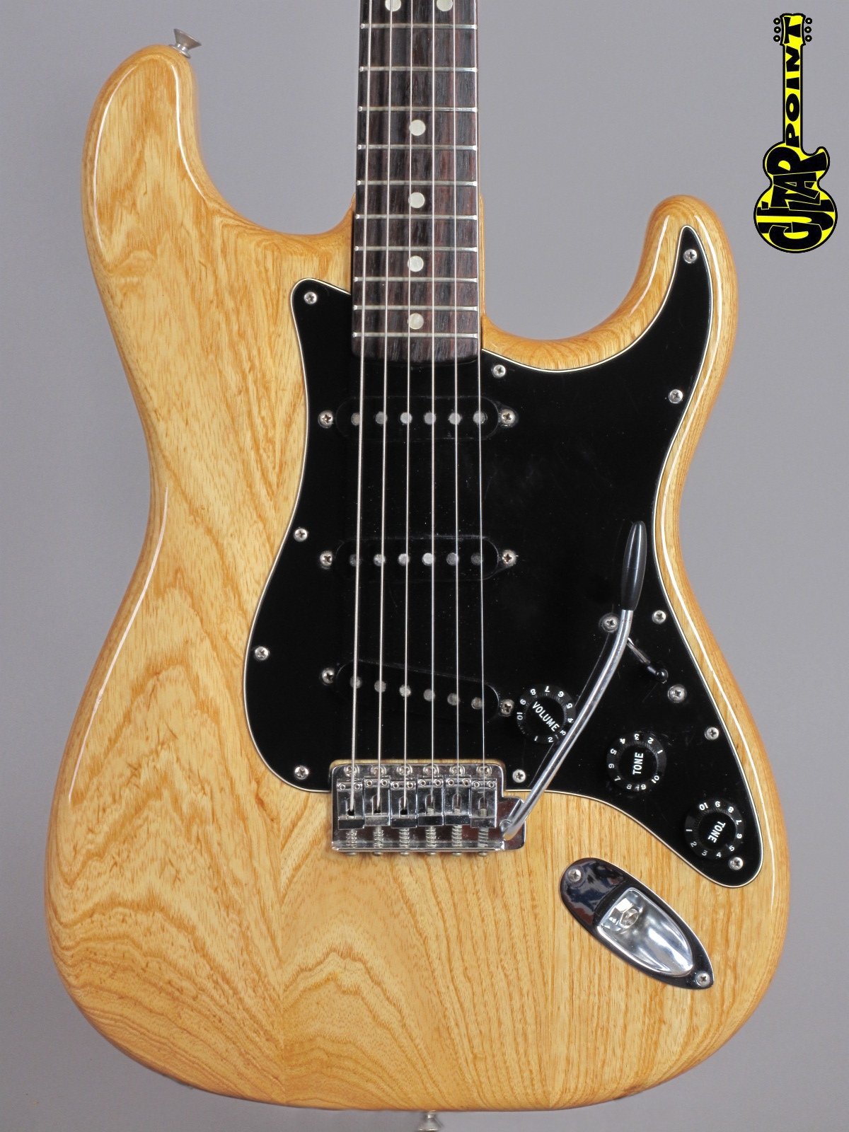 セール Fender Custom Shop 2022 American Stratocaster Aged Amber Natural 