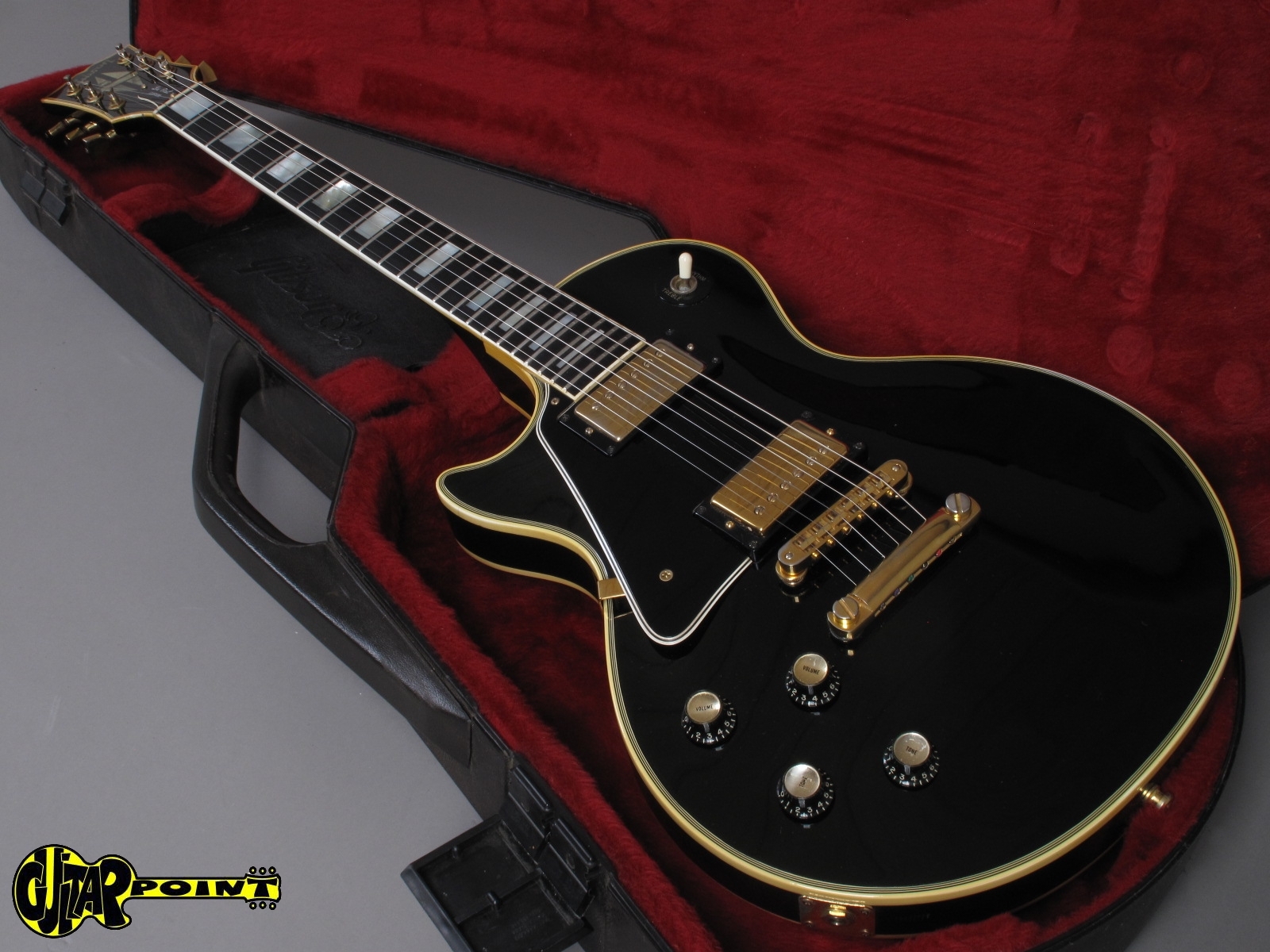 1979 Gibson Les Paul Custom – Ebony ” Lefty” – GuitarPoint