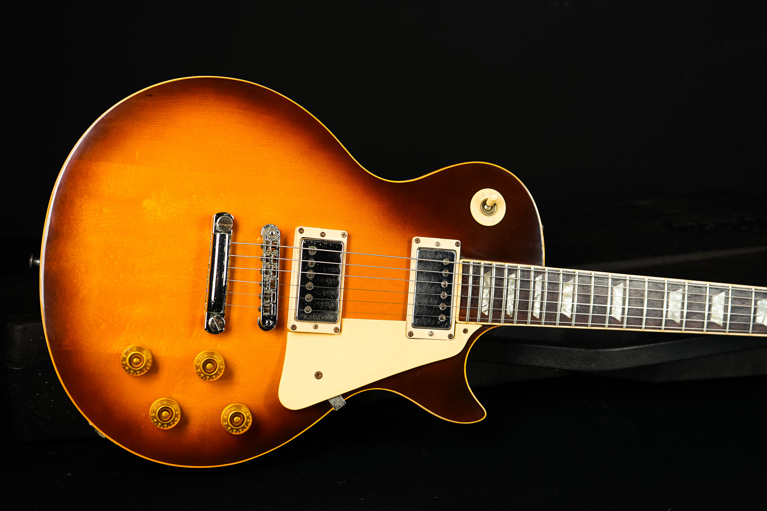 1979 Les Paul Standard - Sunburst - GuitarPoint