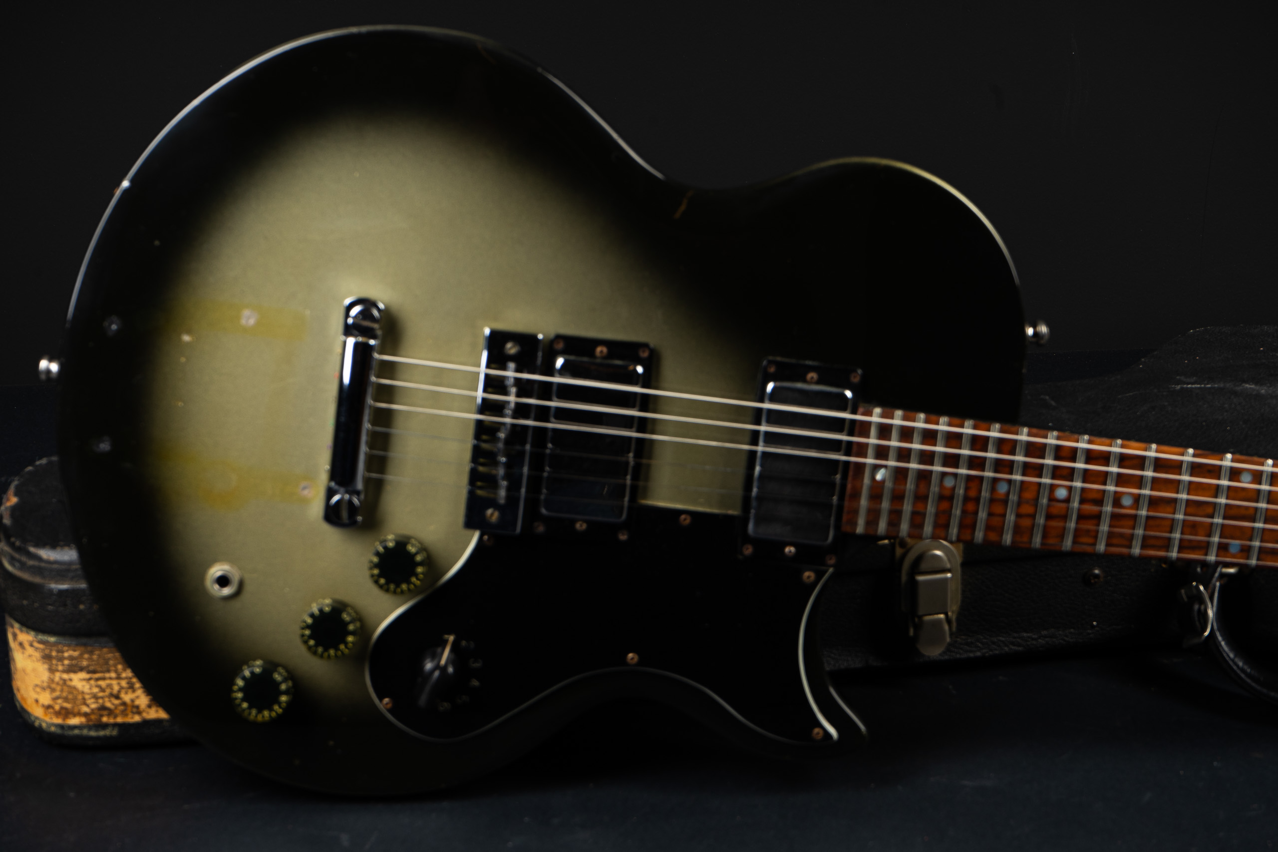 1980 Gibson L6-S – Silverburst – GuitarPoint