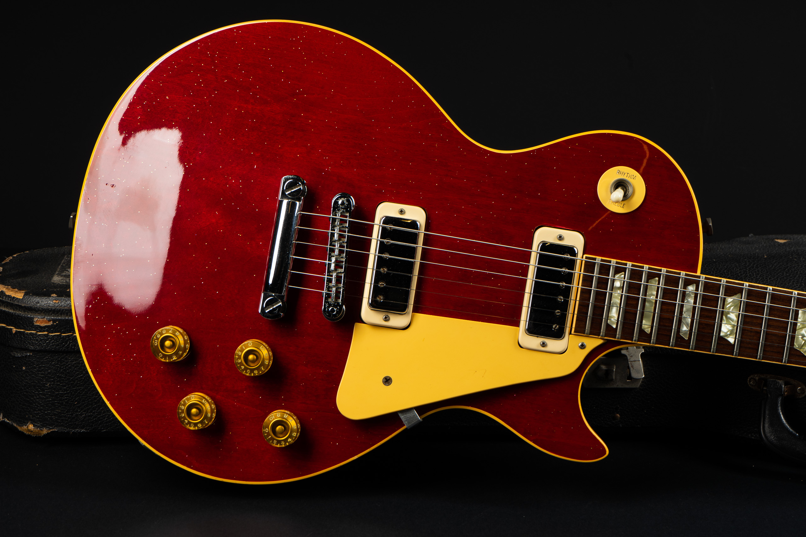 1980 Gibson Les Paul Deluxe – Cherry Red Sparkle – GuitarPoint