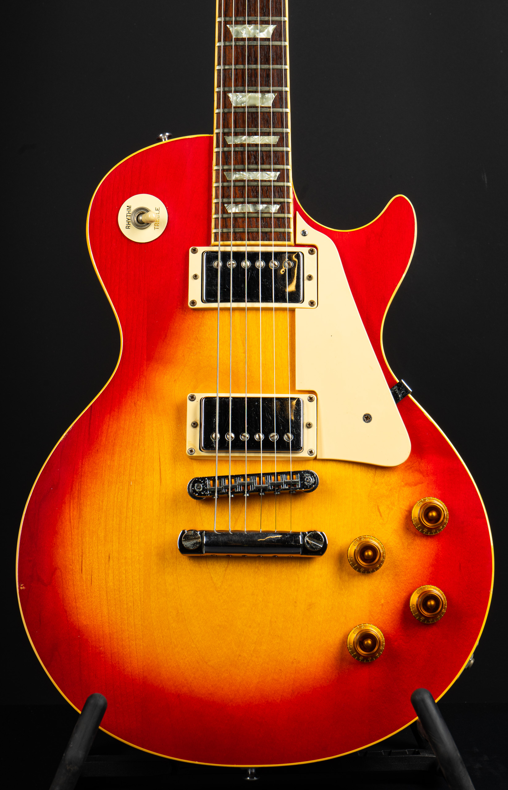 1980 Gibson Les Paul Standard – Sunburst – GuitarPoint