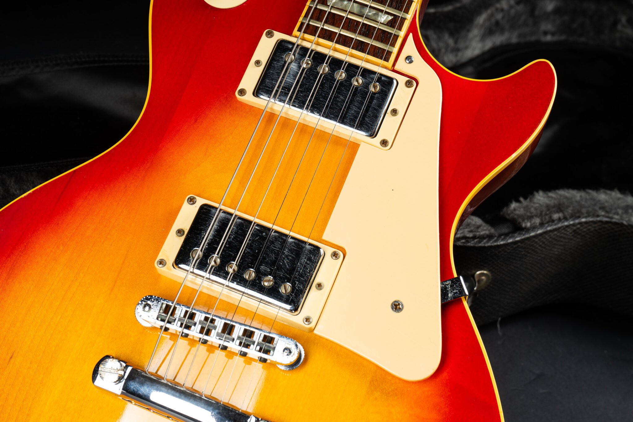 1980 Gibson Les Paul Standard – Sunburst – GuitarPoint