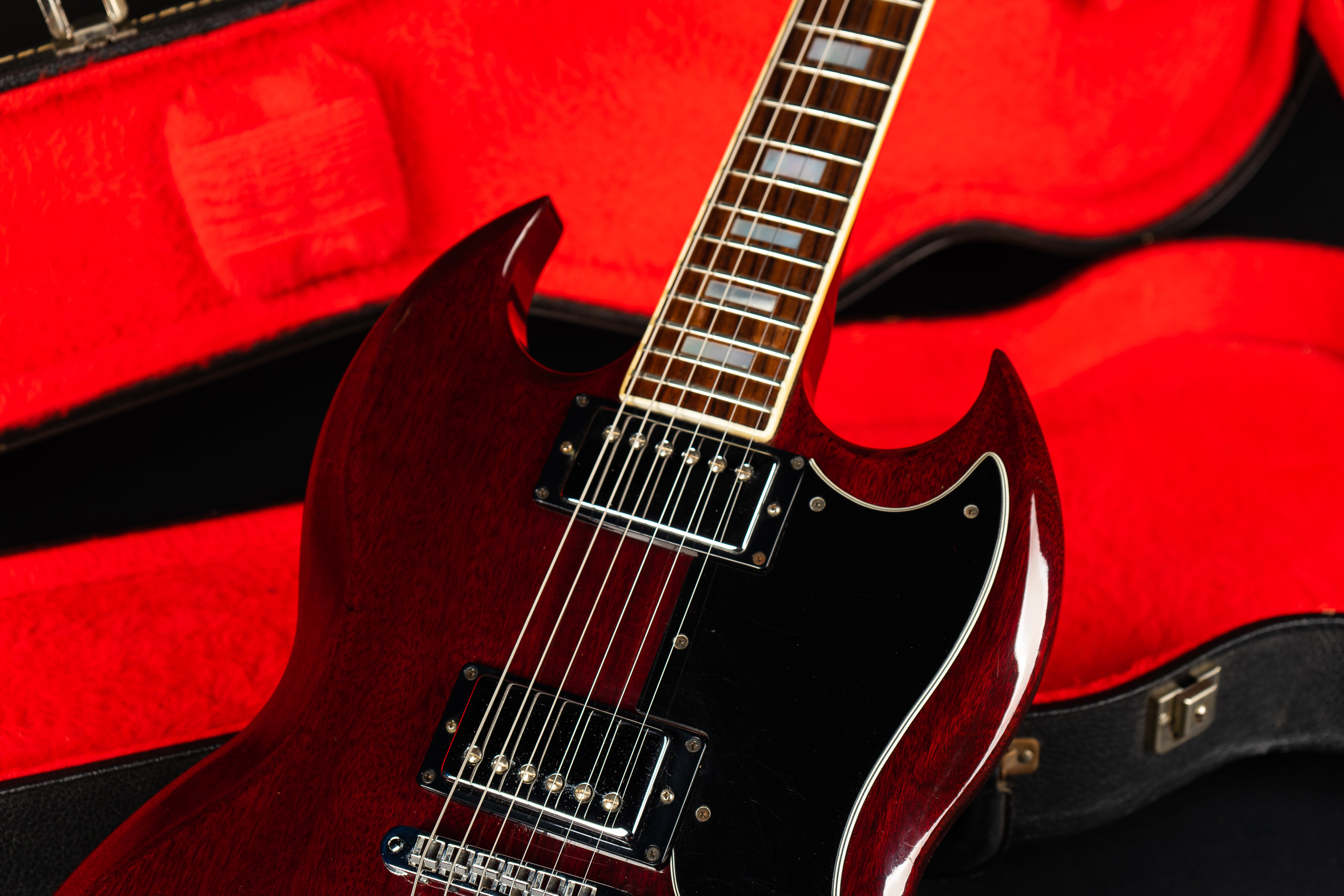 1980 Gibson SG Standard - Cherry - GuitarPoint