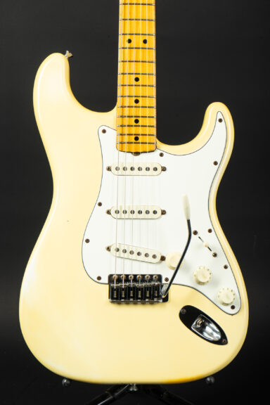 1982 Fender Stratocaster - Olympic White