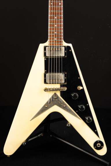 1982 Gibson Flying V FF82 - White