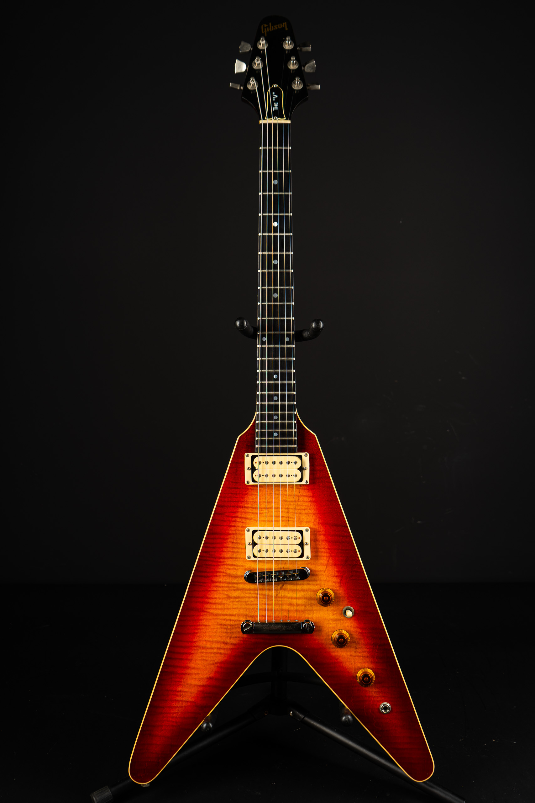 1982 Gibson Flying V - The V CMT - Cherry Sunburst - GuitarPoint