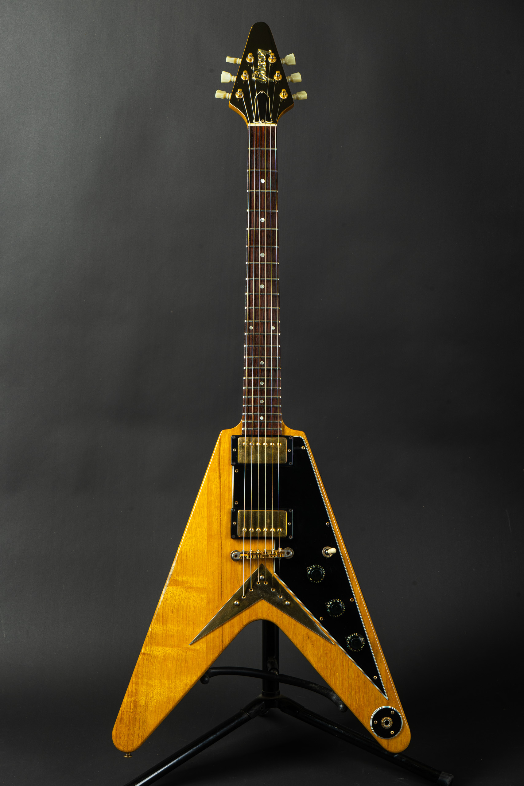 1982 Gibson Heritage Flying V - Korina A-Series - GuitarPoint