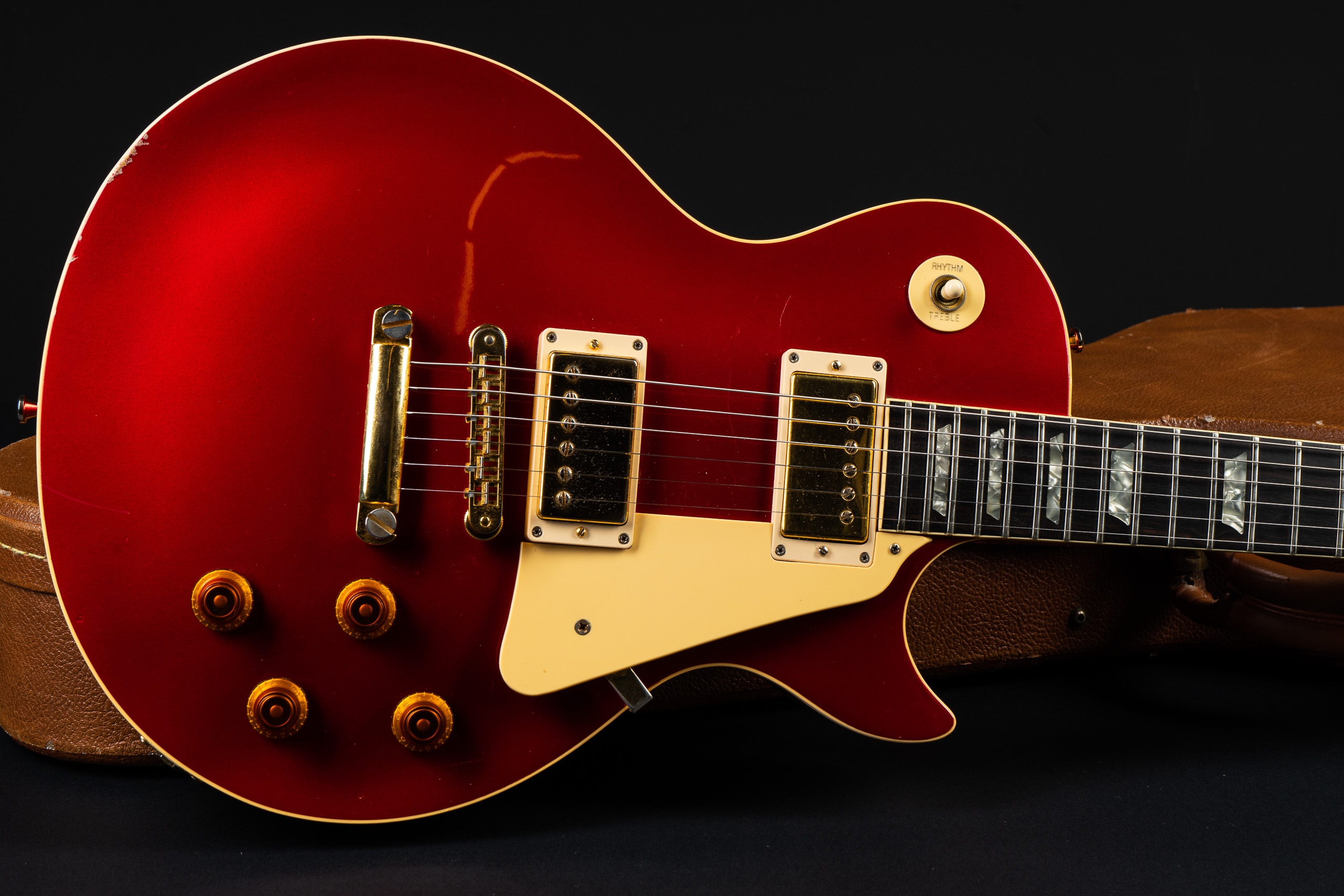 1982 Gibson Les Paul Standard - Candy Apple Red - GuitarPoint