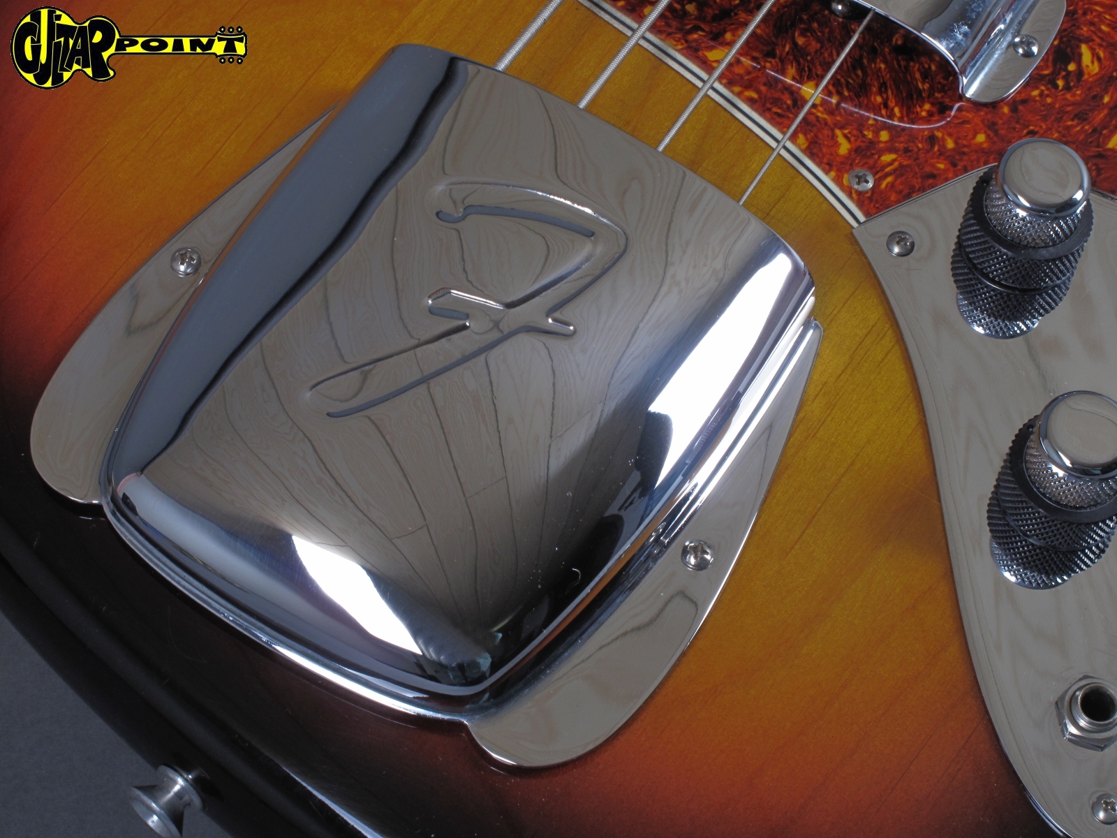 1983 Fender ´62 Jazz Bass “Stackknob” Vintage Reissue GuitarPoint