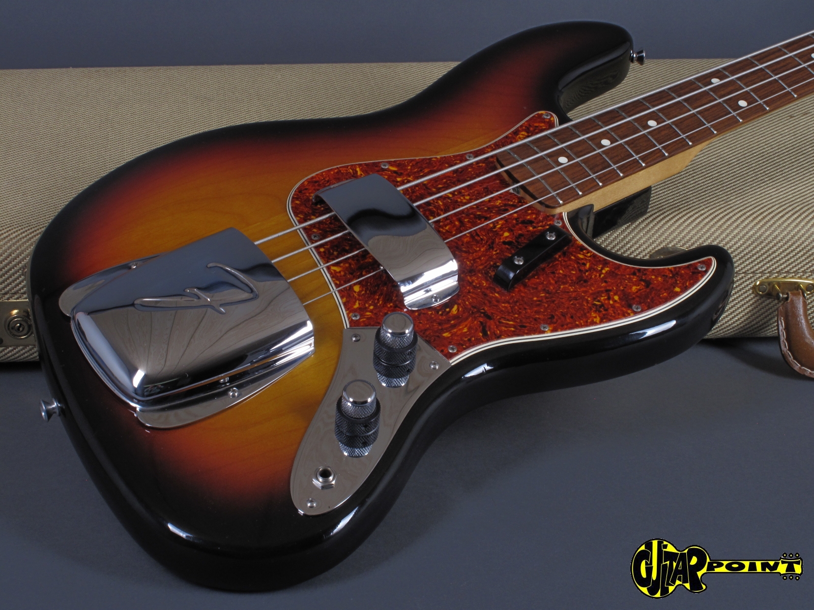 1983 Fender ´62 Jazz Bass “Stackknob” Vintage Reissue GuitarPoint