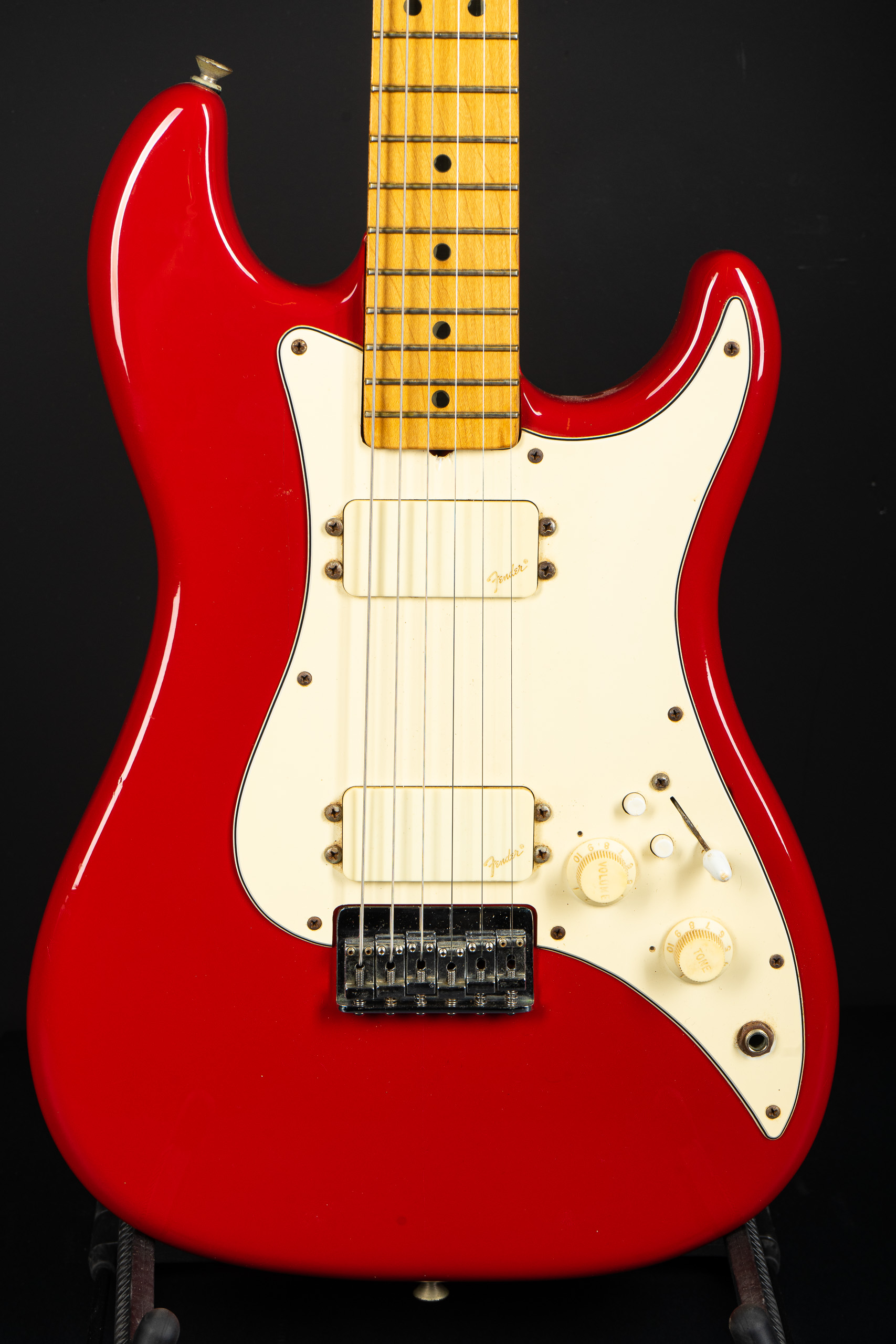 1983 Fender Bullet H2 - Red - GuitarPoint