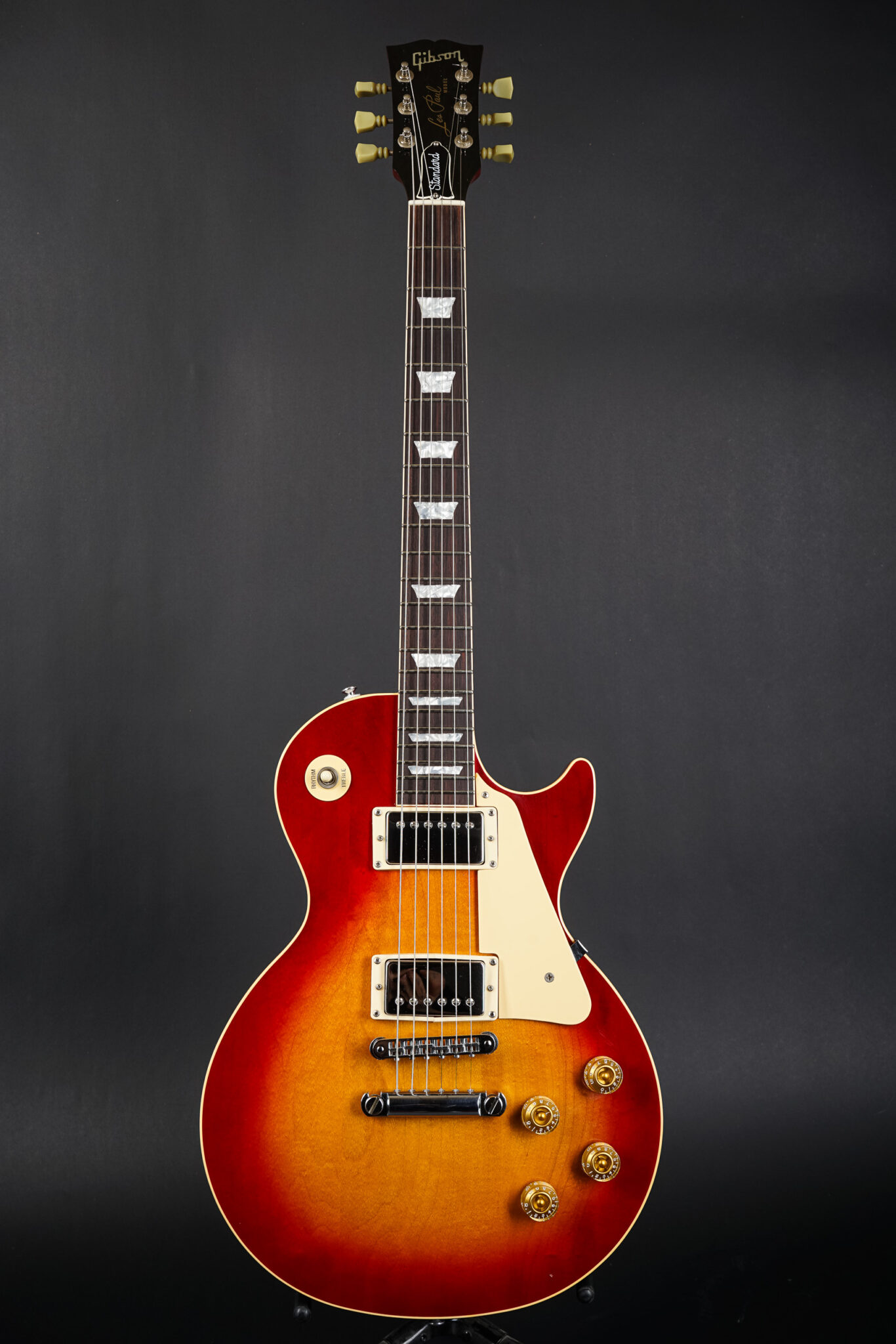 1985 Gibson Les Paul Standard – Sunburst – GuitarPoint
