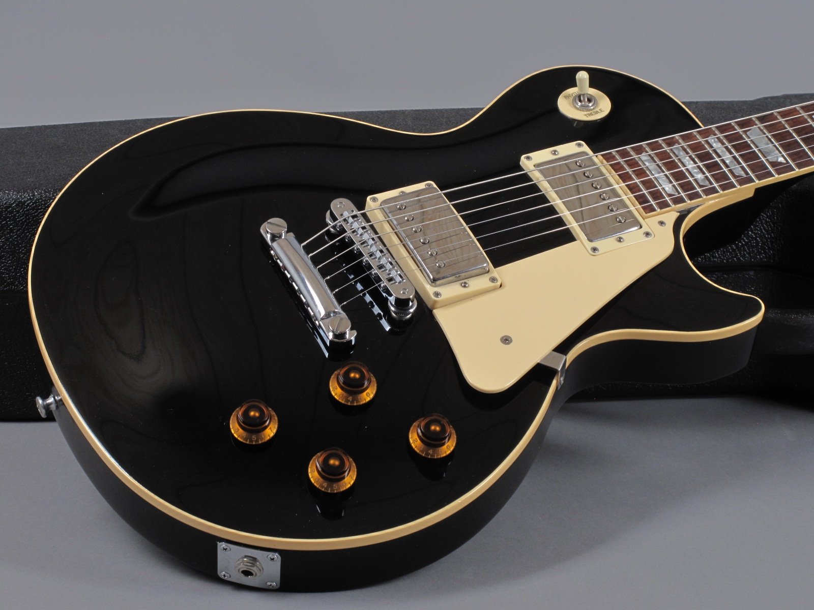 1986-Gibson-Les-Paul-Standard-Ebony-8274