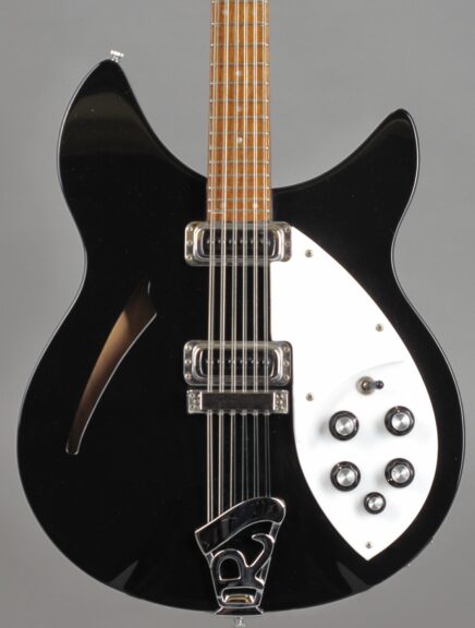 1986 Rickenbacker 330/12 - Jetglo