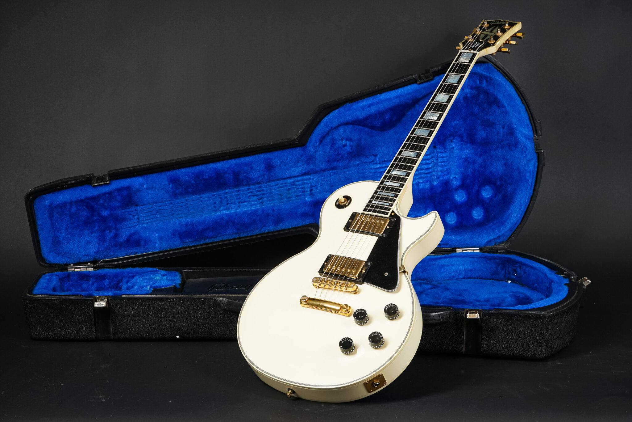 1987 Gibson Les Paul Custom – Polaris White – GuitarPoint