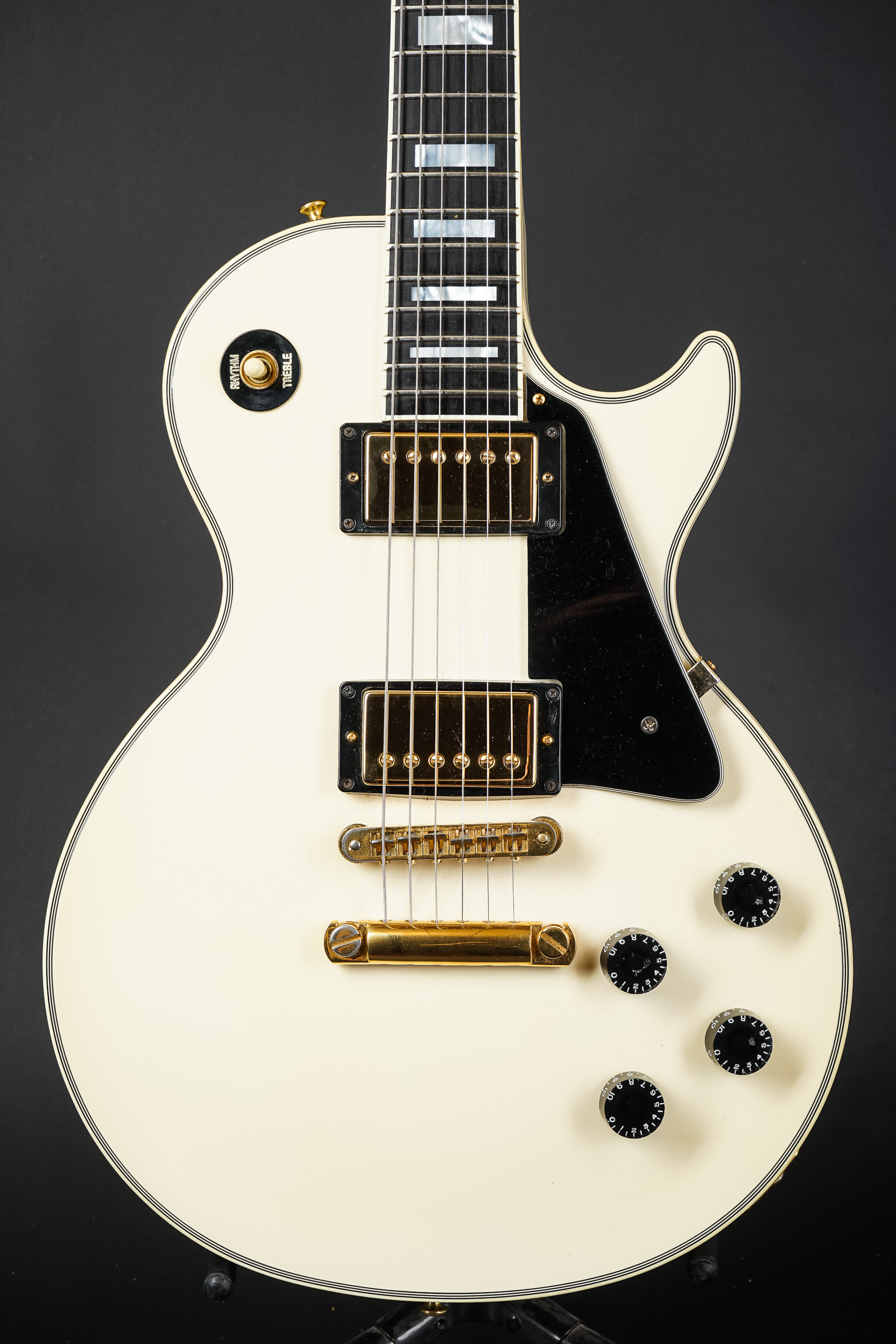 1987 Gibson Les Paul Custom – Polaris White – GuitarPoint
