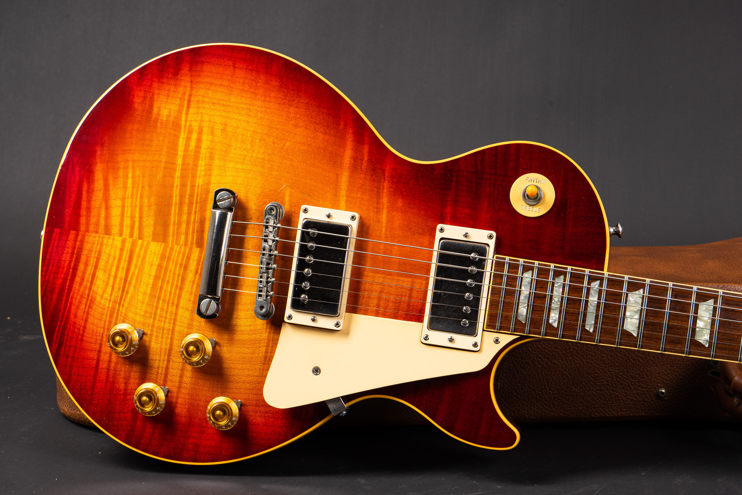 1987 Gibson Les Paul Flametop Pre-Historic 59 Reissue - GuitarPoint