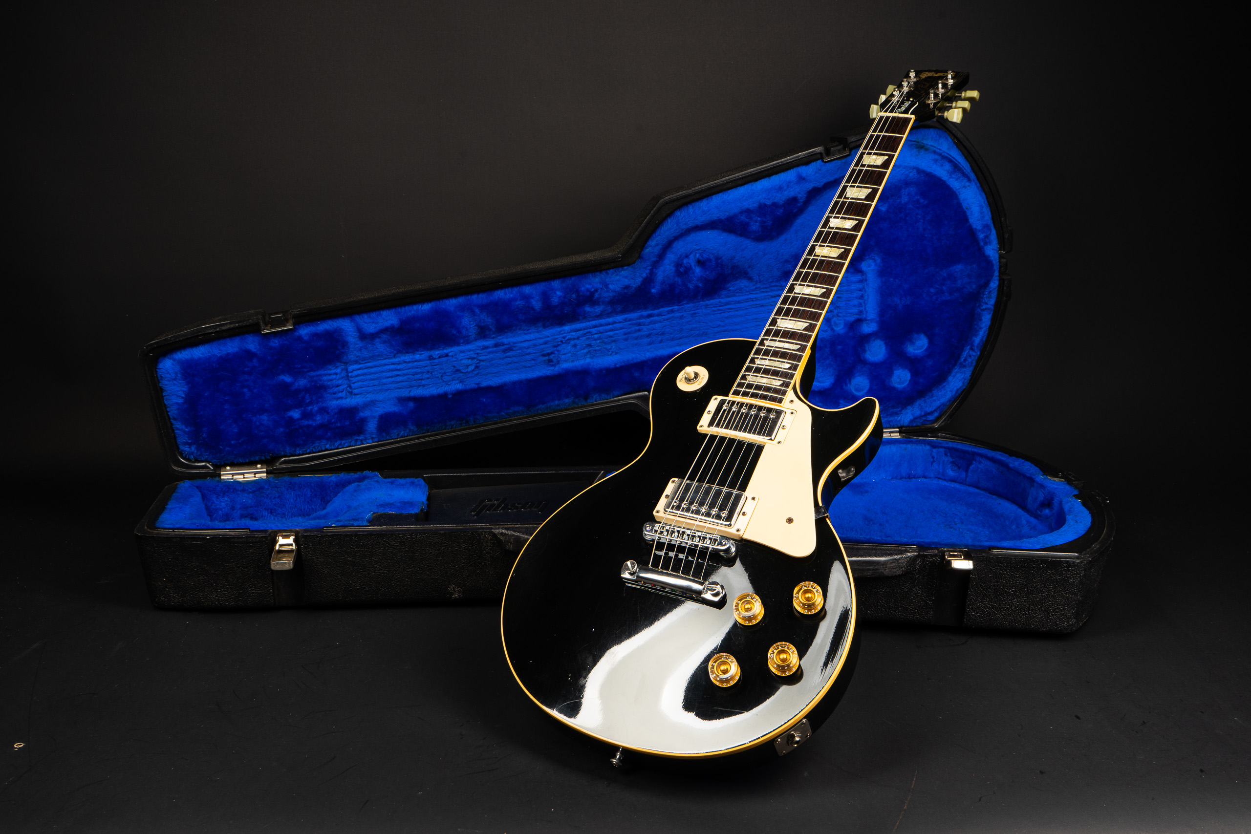 1988 Gibson Les Paul Standard - Ebony - GuitarPoint