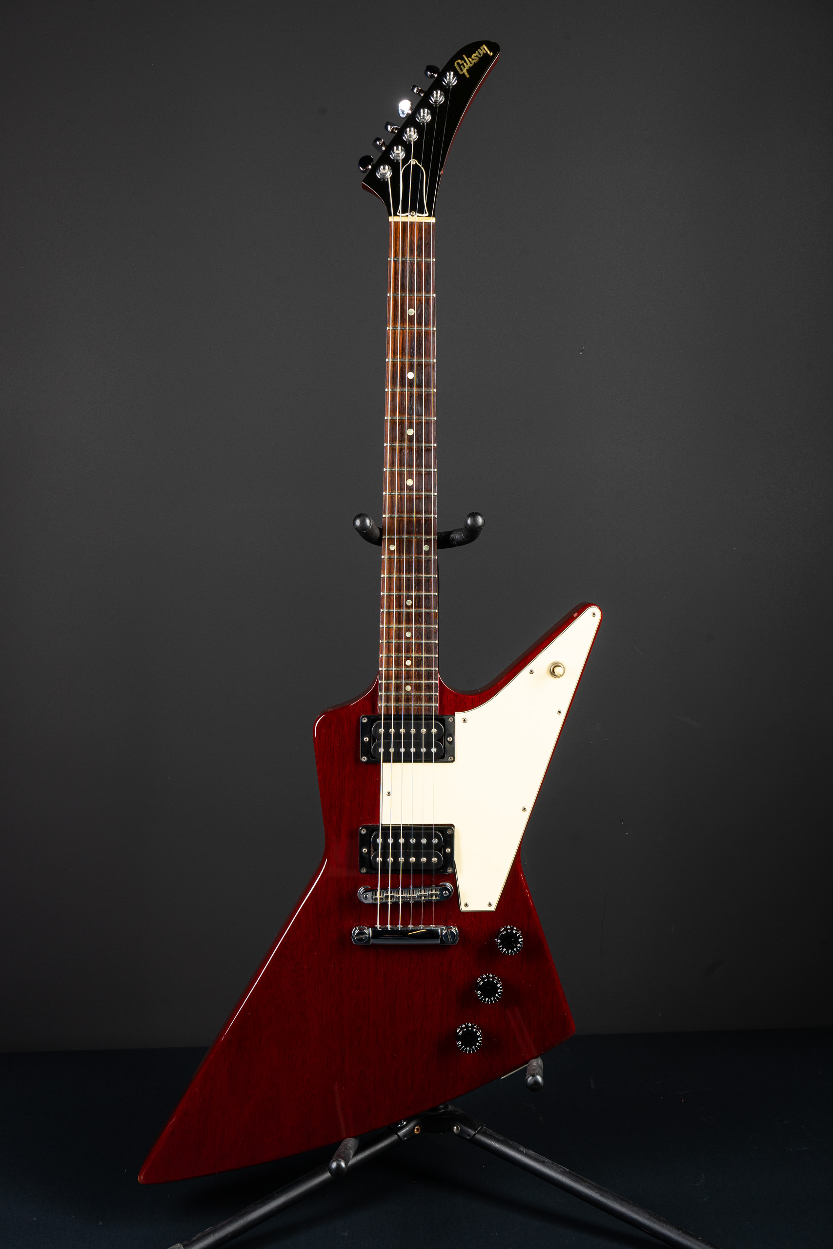 1989 Gibson Explorer - Winered - GuitarPoint