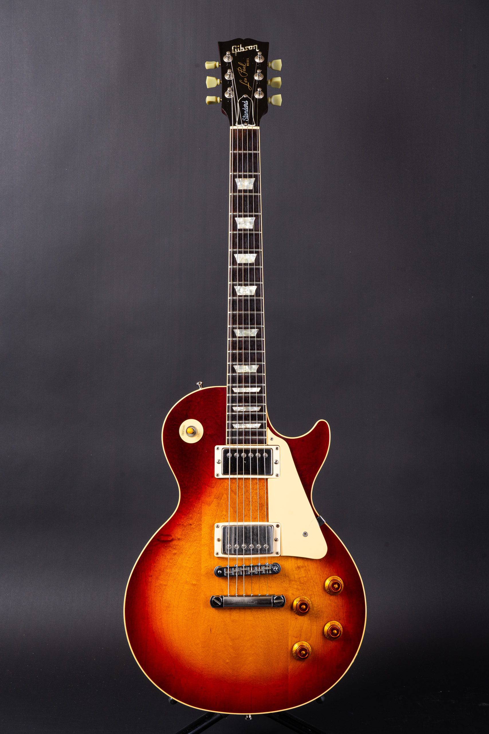 1989 Gibson Les Paul Standard - Sunburst - GuitarPoint