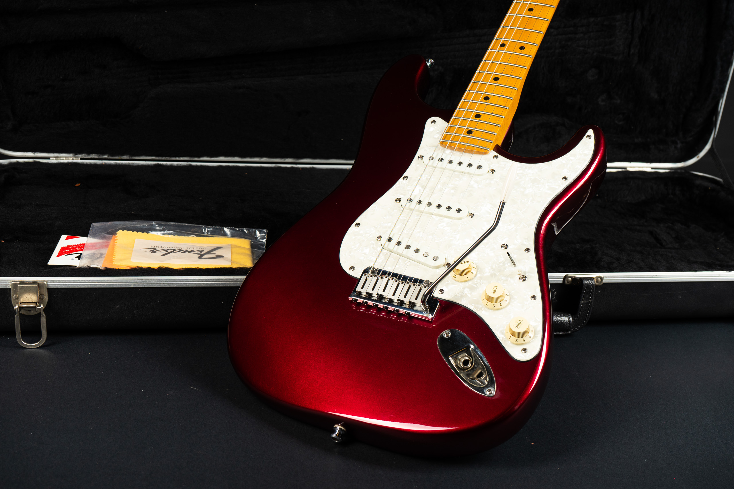ナルト】Fender American Stratocaster Fender USA 1995 American