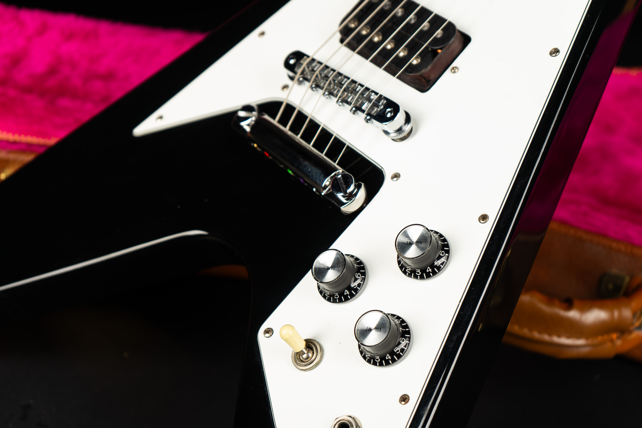 1990 Gibson Flying V 67 - Ebony - GuitarPoint