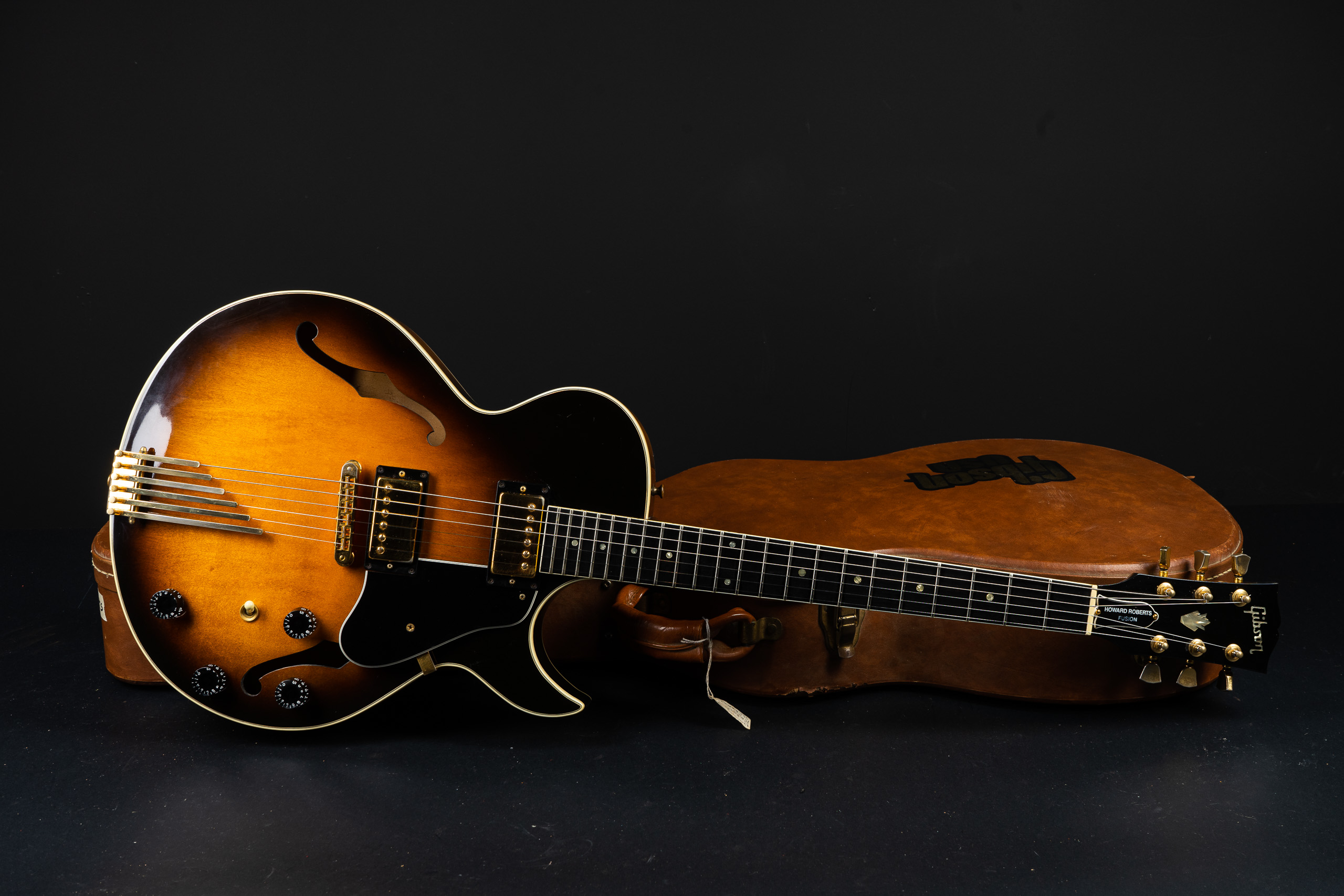 1990 Gibson Howard Roberts - Sunburst - GuitarPoint