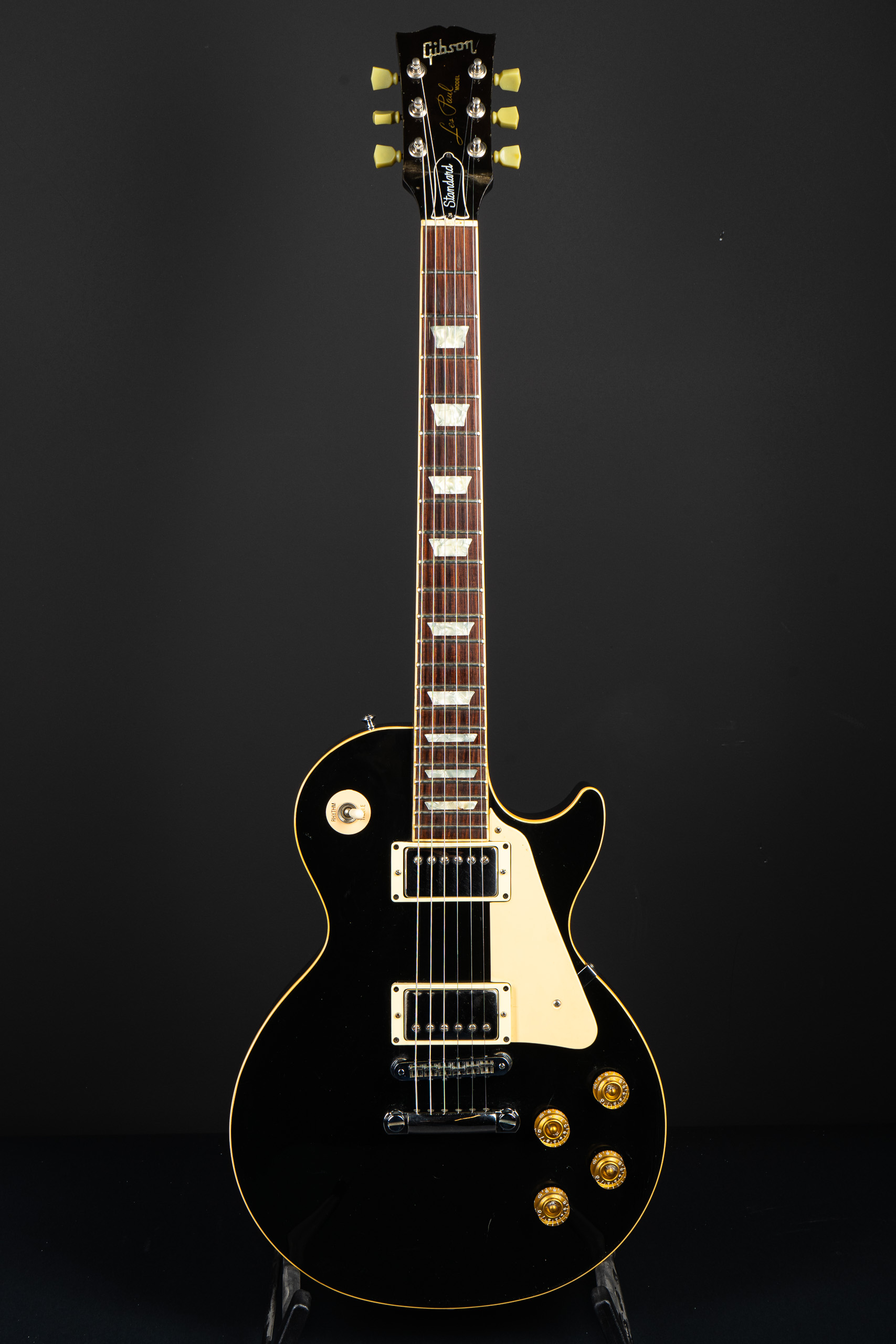 1990 Gibson Les Paul Standard - Ebony - GuitarPoint