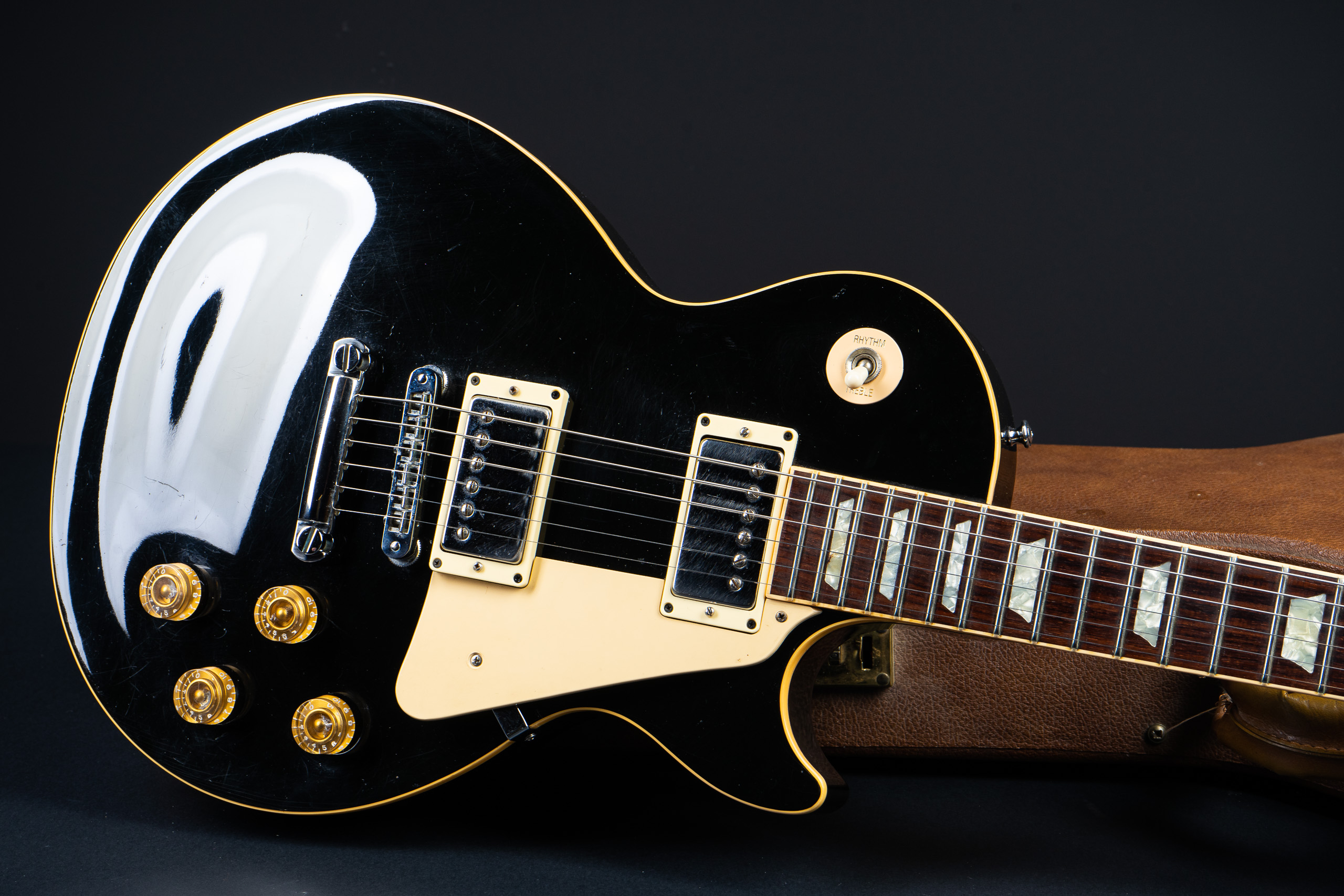 1990 Gibson Les Paul Standard - Ebony - GuitarPoint