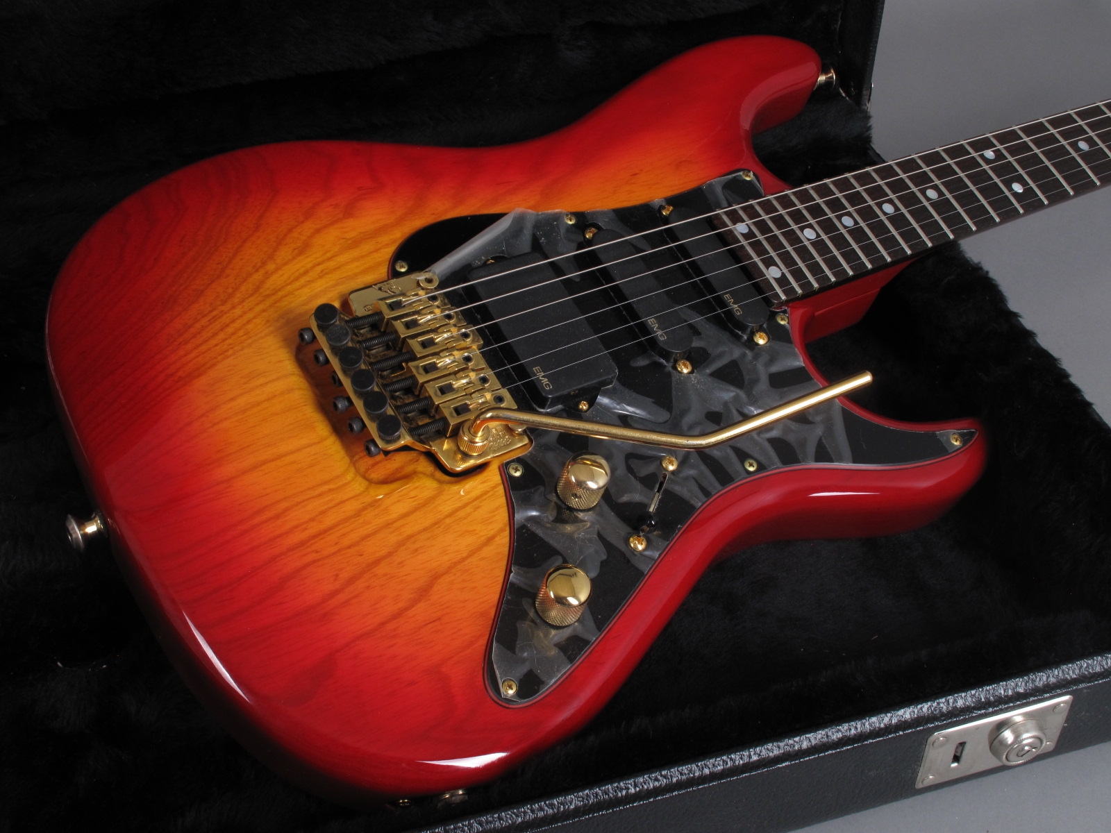 1990 Valley Arts Custom Pro – Fireburst …”pre Gibson!” Mint