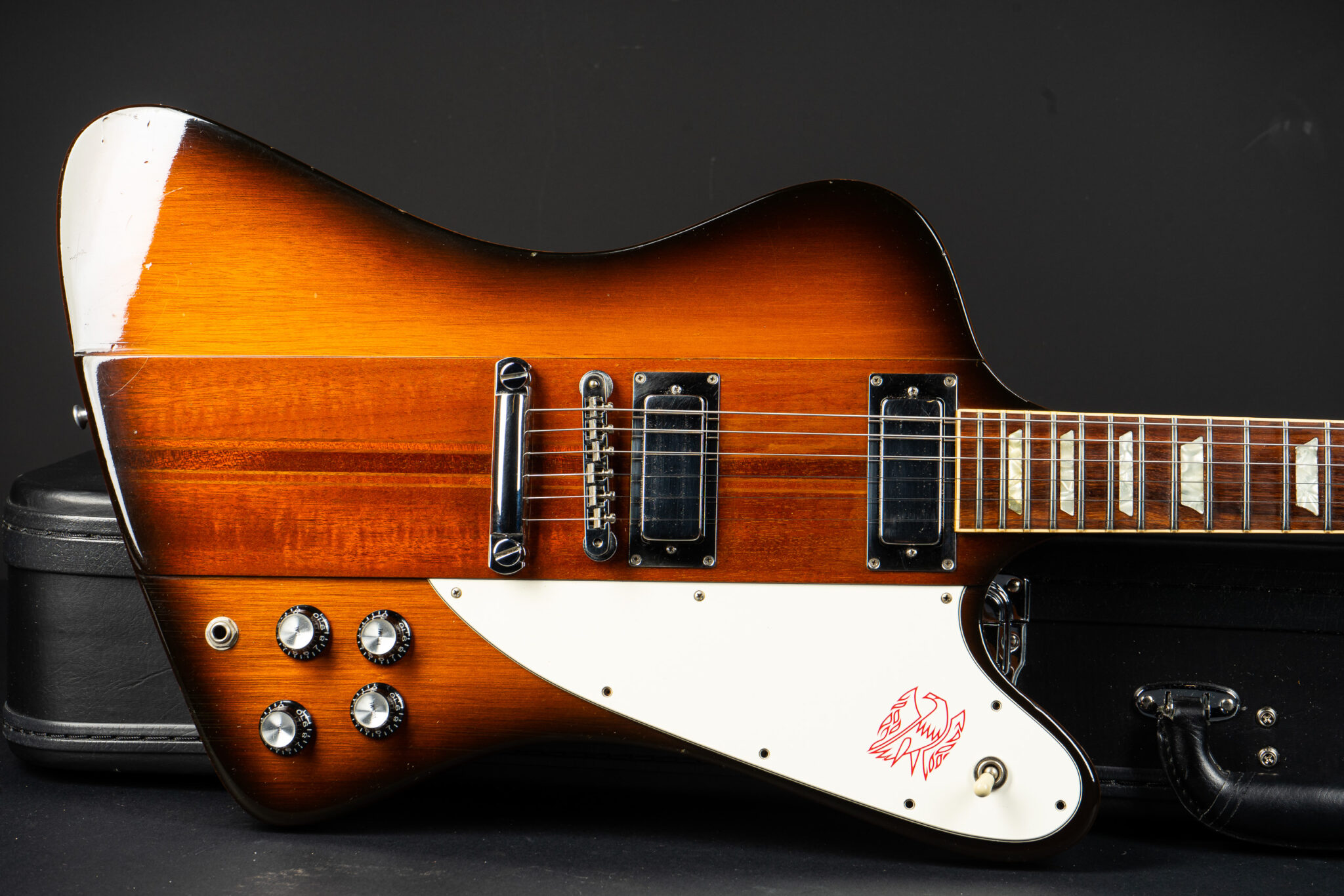 訳あってお買い得！30～80％OFF 1991 Gibson Firebird V – Sunburst – GuitarPoint ギター