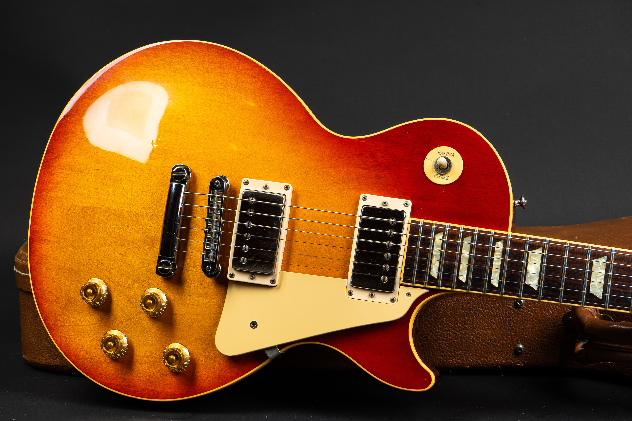 1991 Gibson Les Paul Standard - Sunburst - GuitarPoint