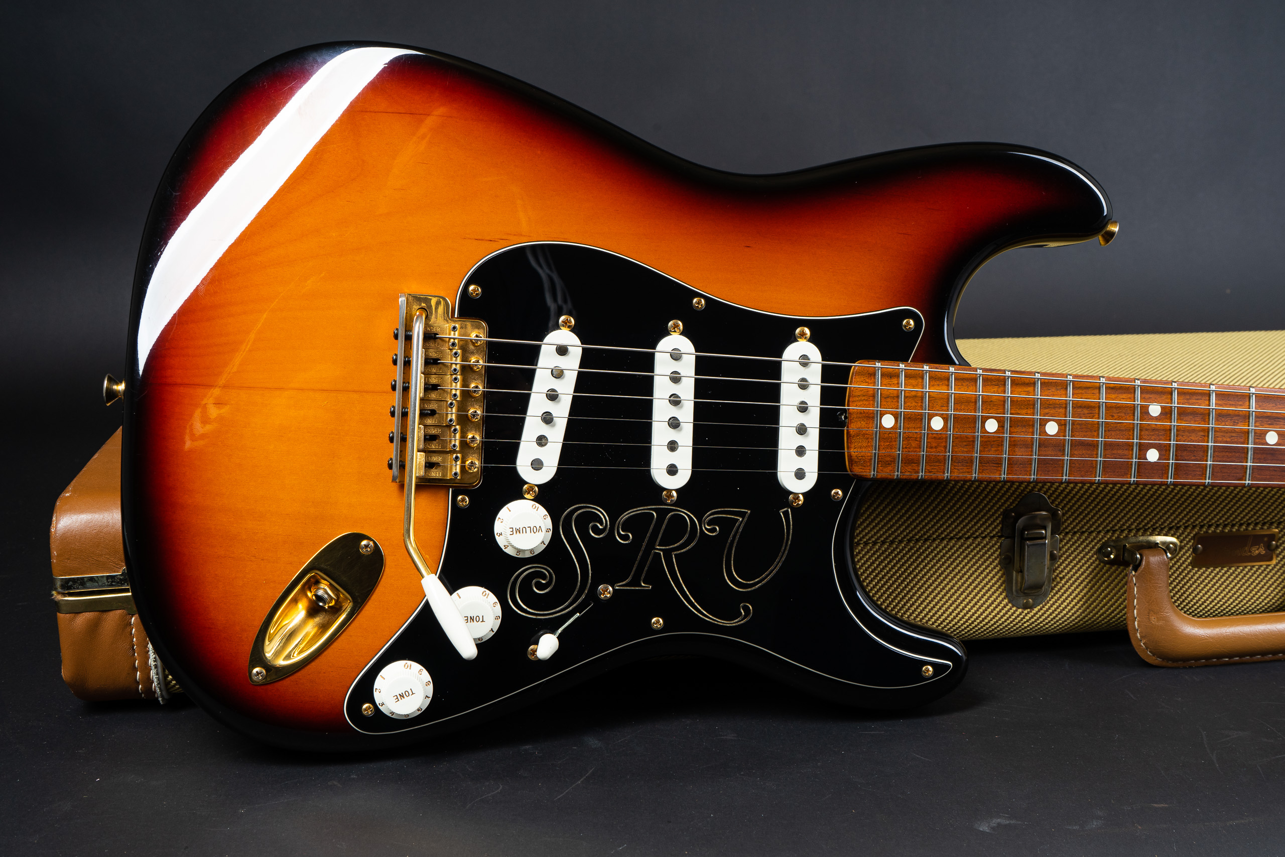 【値引き交渉対応】FENDER USA srv signature stratocaster ハカランダ指板　1992年製 Fender USA 1992年製 SRV Stratocaster Stevie Ray Vaughan 最初期