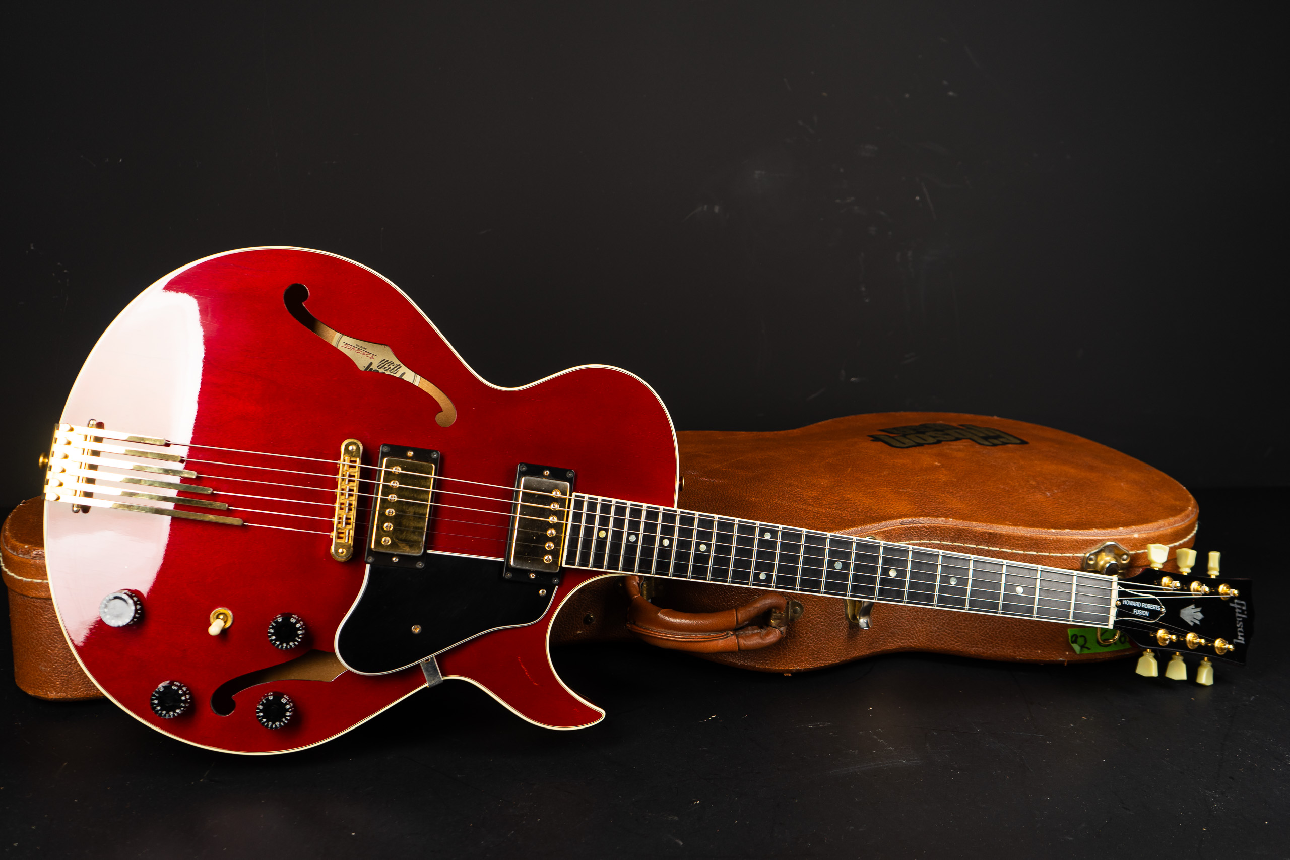 1992 Gibson Howard Roberts - Fusion III - Wine Red - GuitarPoint