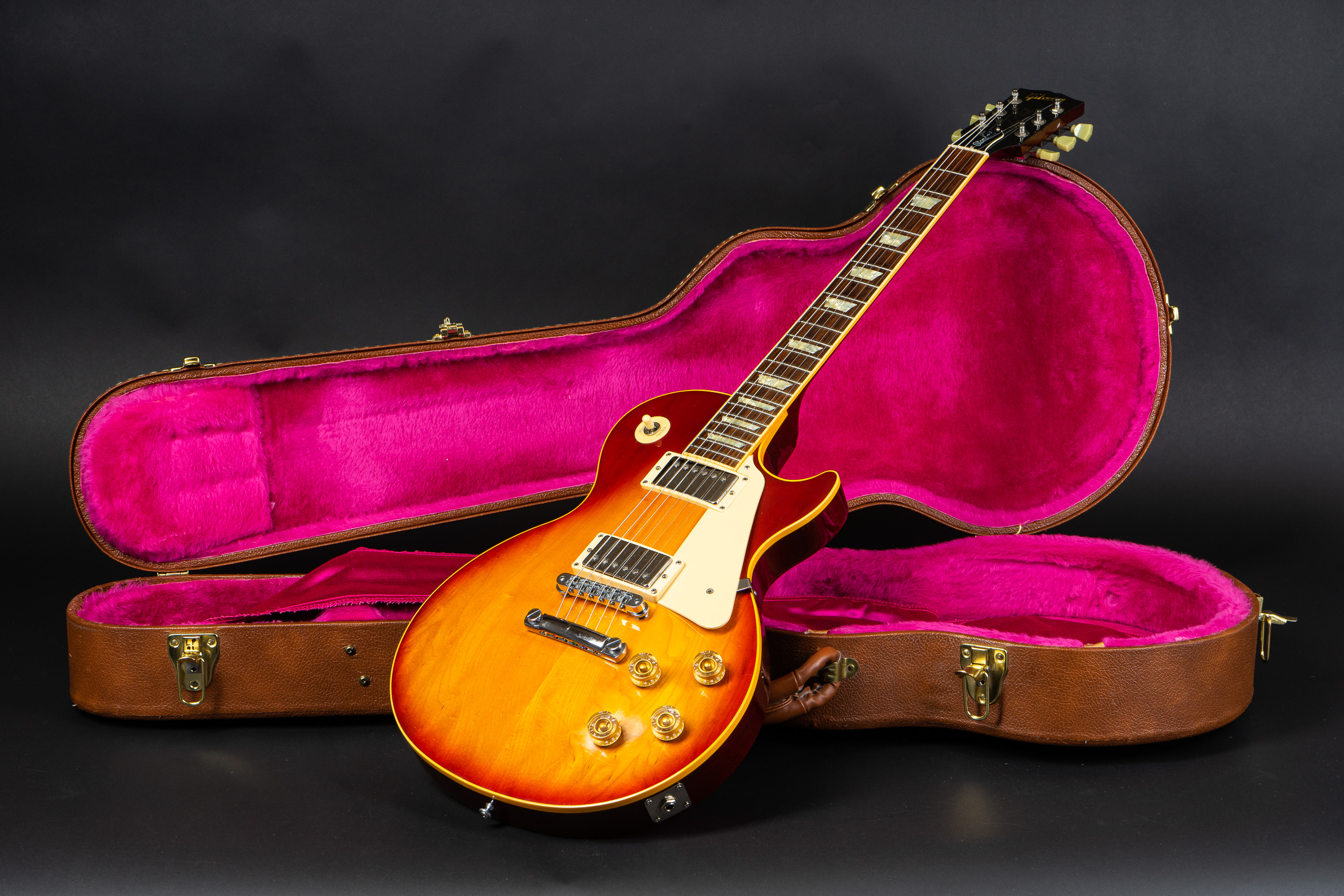 1992 Gibson Les Paul Standard - Sunburst - GuitarPoint