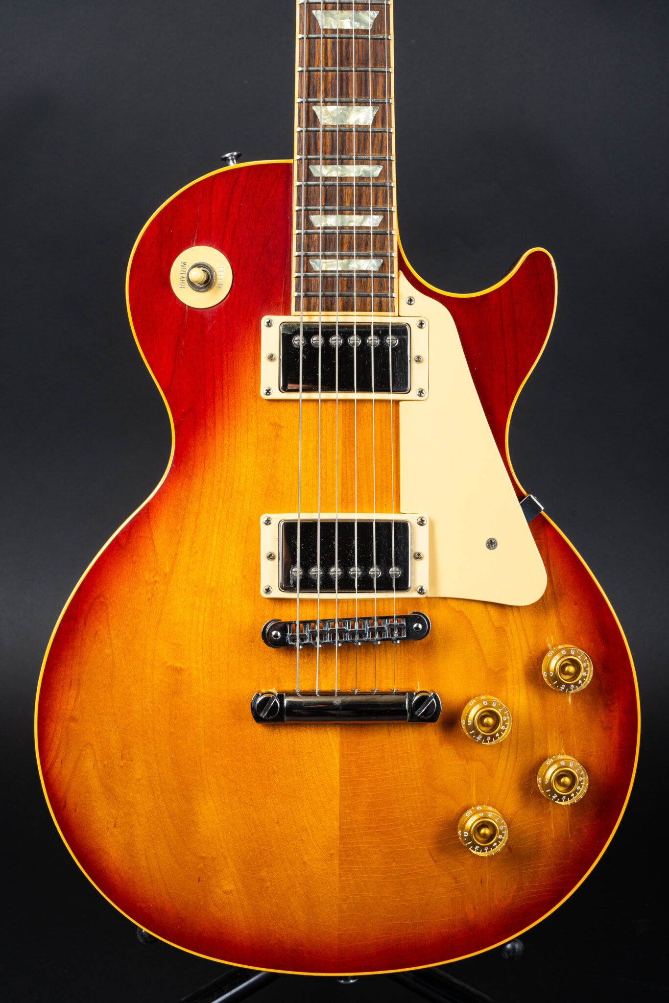 1992 Gibson Les Paul Standard – Sunburst – GuitarPoint