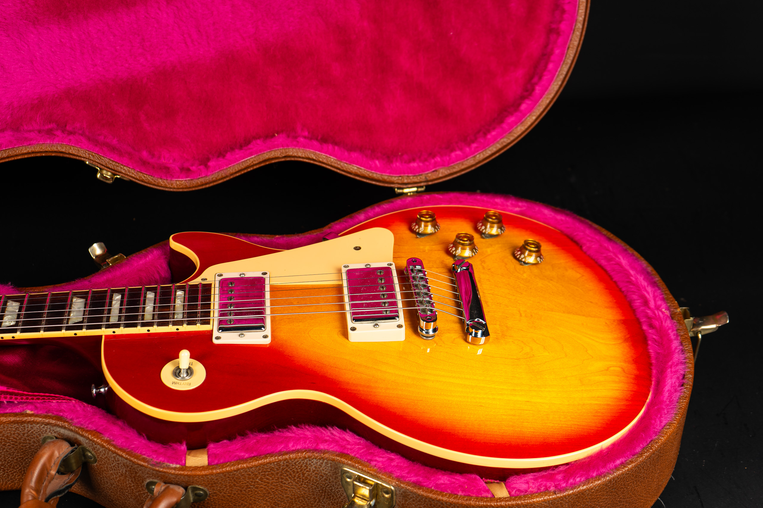1993 Gibson Les Paul Standard - Cherry Sunburst - GuitarPoint