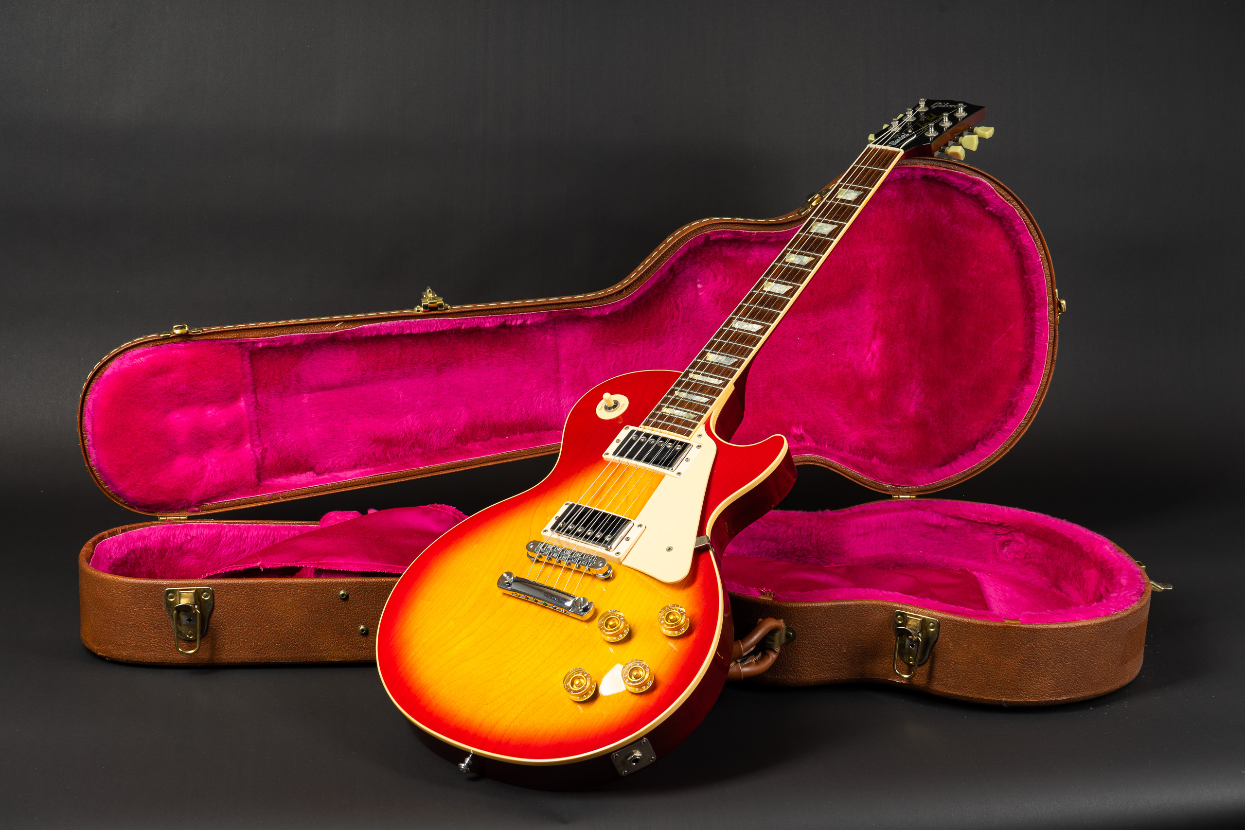1993 Gibson Les Paul Standard - Sunburst - GuitarPoint