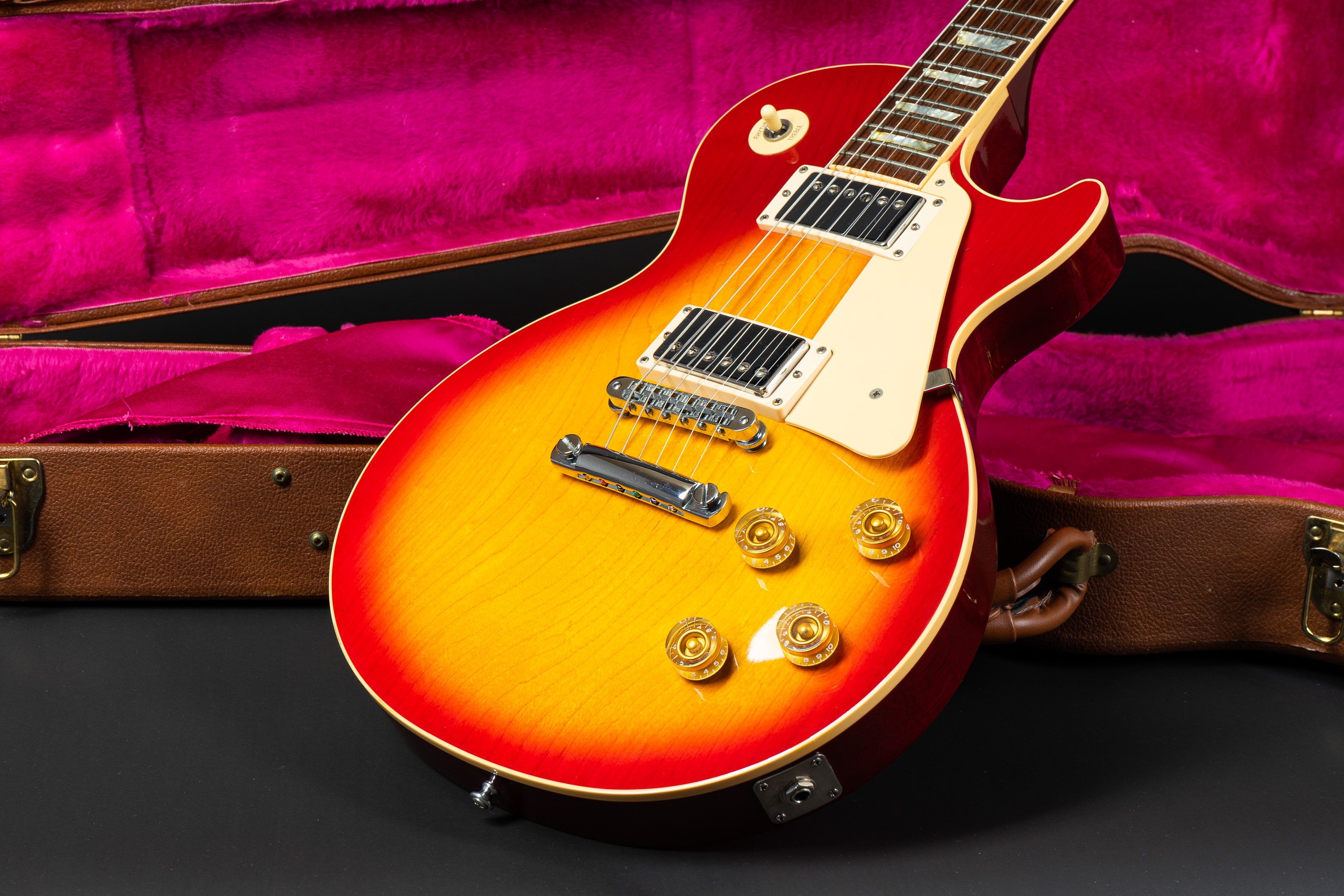 1993 Gibson Les Paul Standard - Sunburst - GuitarPoint
